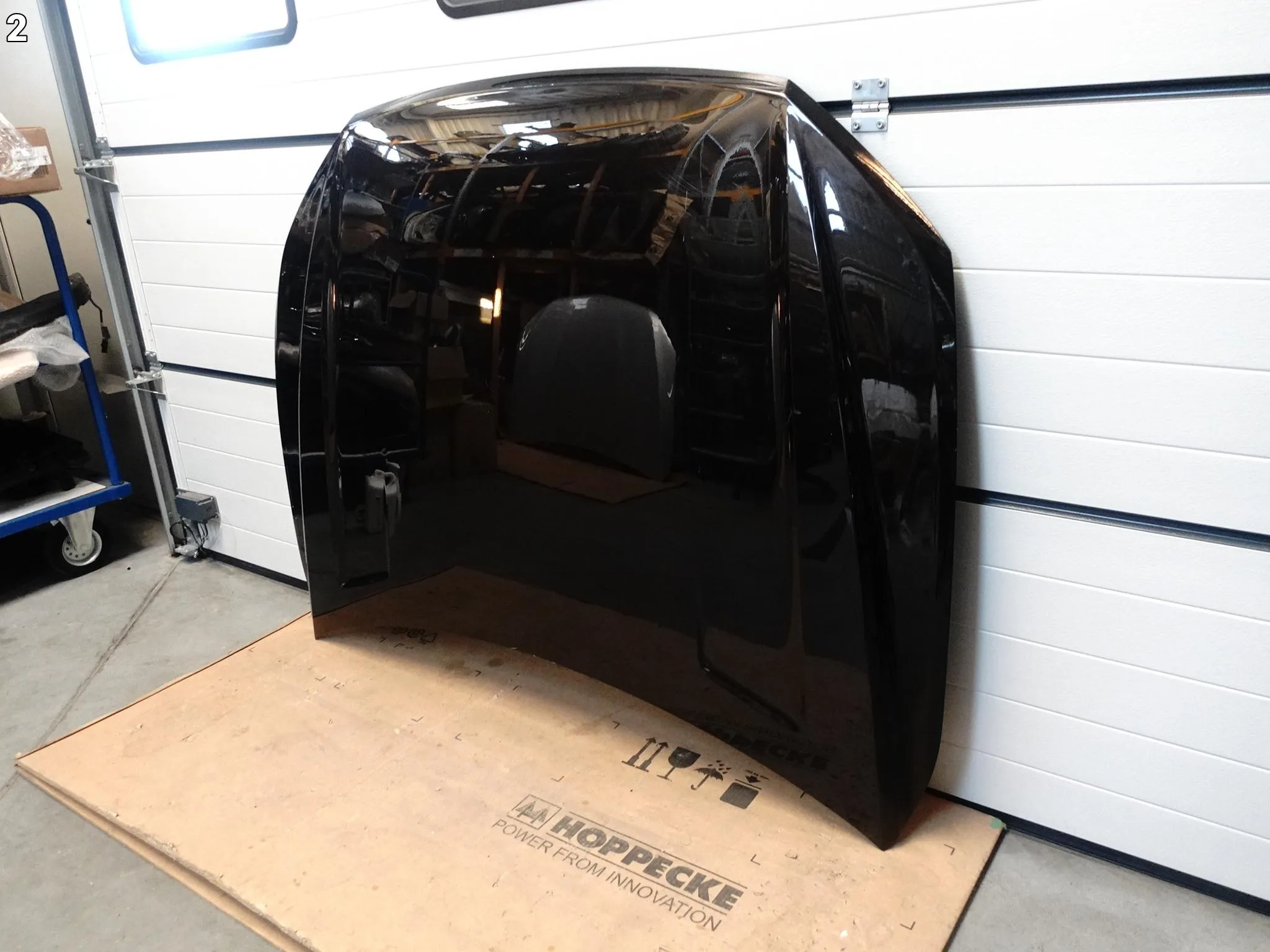 VW TOUAREG 3 III 760 761 CR CR7 R-LINE 18- MASKA HOOD BONNET B.ŁADNA VW TOUAREG 3 III 760 761 CR CR7 R-LINE 18- MASKA HOOD BONNET B.ŁADNA - obrazek 3