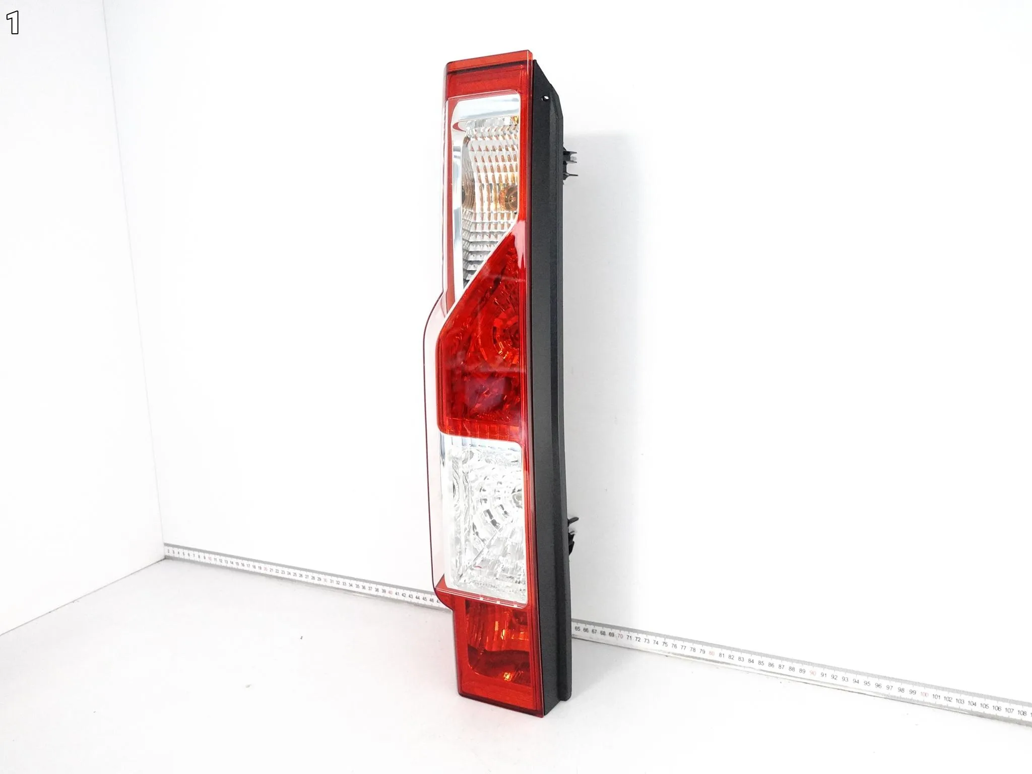 RENAULT MASTER III 3 OPEL MOVANO B NISSAN NV400 10-24 LAMPA LEWA TYŁ EUROPA RENAULT MASTER III 3 OPEL MOVANO B NISSAN NV400 10-24 LAMPA LEWA TYŁ EUROPA - obrazek 2
