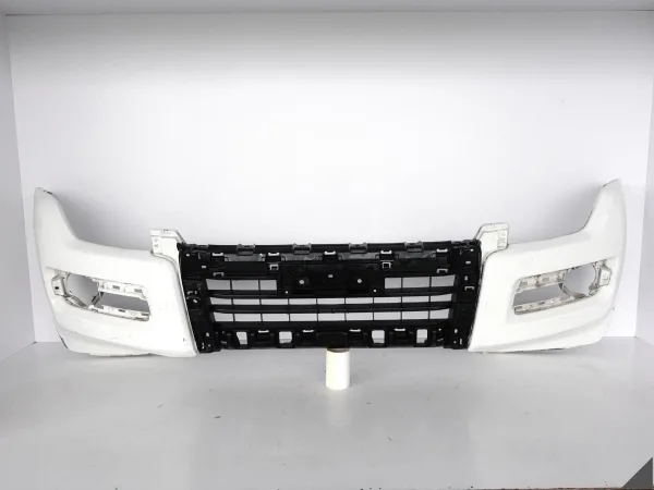 MITSUBISHI PAJERO IV (4 GENERACJA) LIFT 15-20 ZDERZAK BUMPER PRZÓD MITSUBISHI PAJERO IV (4 GENERACJA) LIFT 15-20 ZDERZAK BUMPER PRZÓD