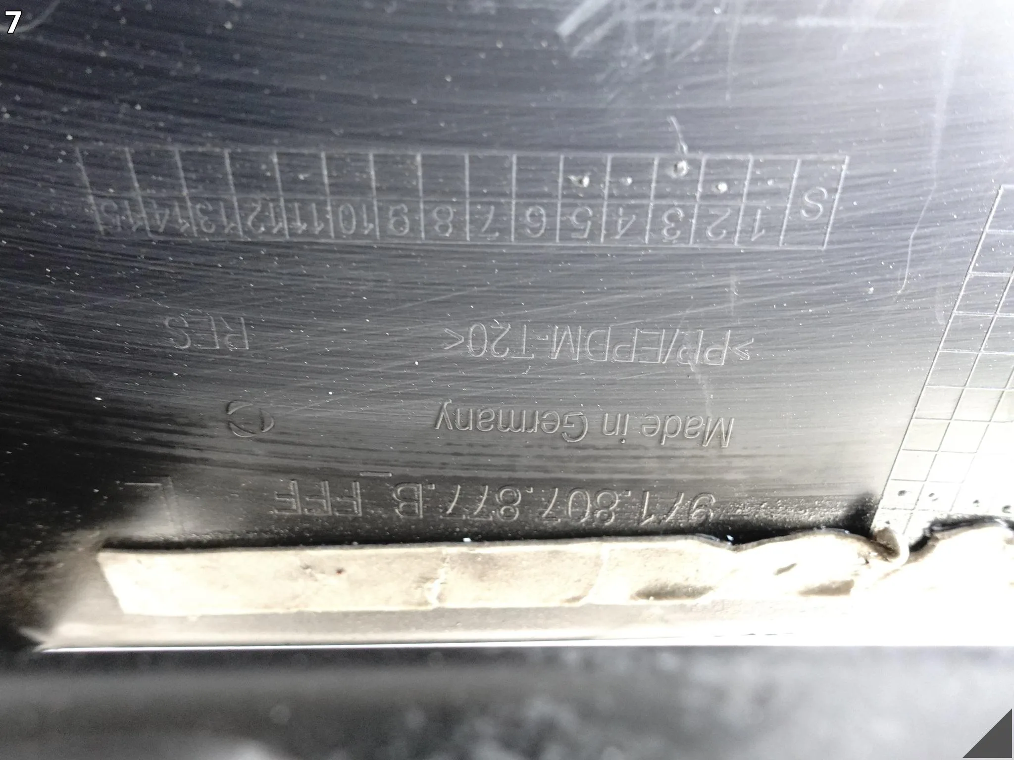 PORSCHE PANAMERA II 2 971 ZWYKŁA 16-21 ATRAPA KRATKA W ZDERZAK PRZÓD LEWA PORSCHE PANAMERA II 2 971 ZWYKŁA 16-21 ATRAPA KRATKA W ZDERZAK PRZÓD LEWA - obrazek 8