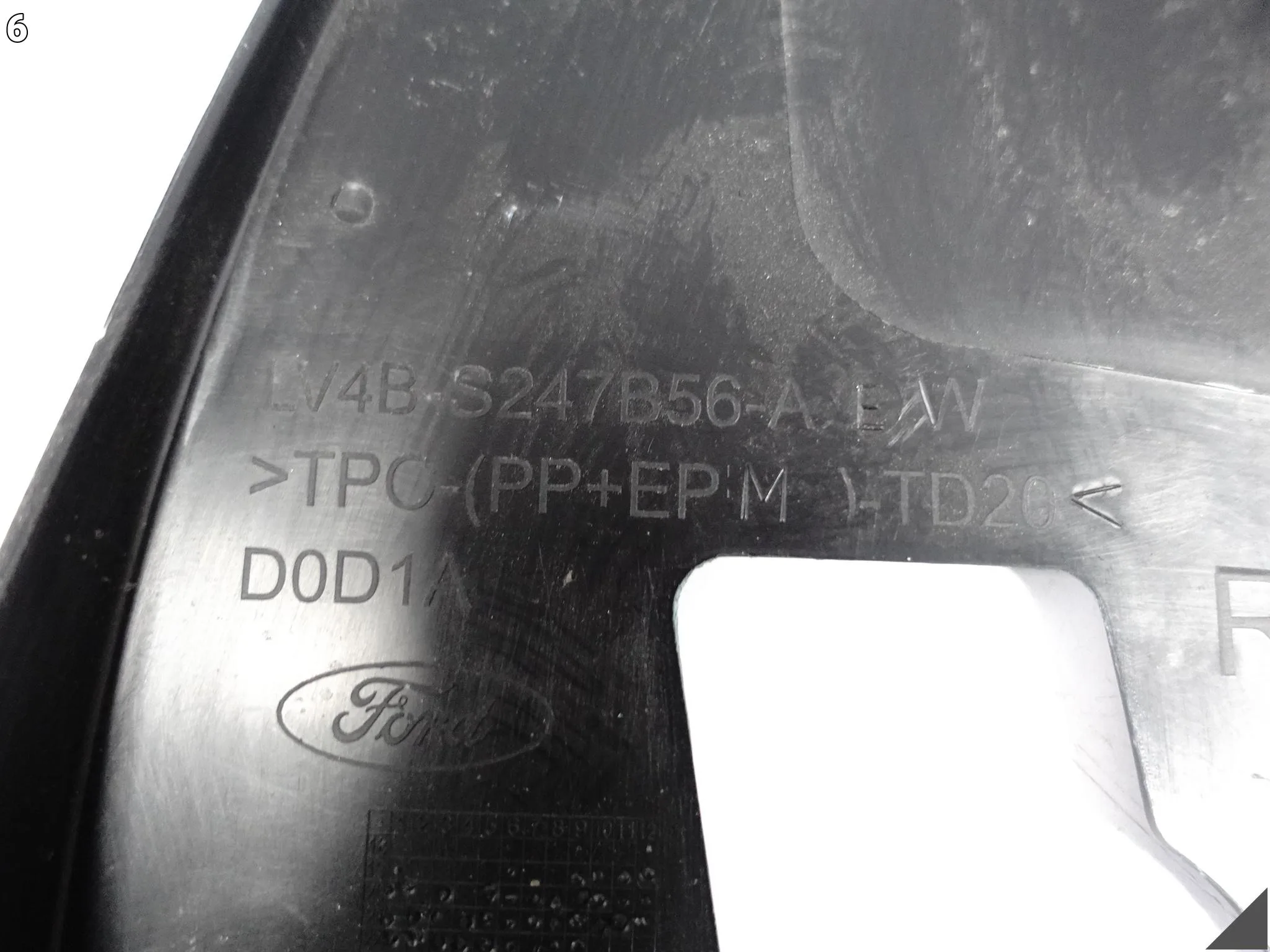 FORD KUGA III MK3 19- LISTWA RAMKA OSŁONA NAKŁADKA DRZWI TYŁ PRAWY FORD KUGA III MK3 19- LISTWA RAMKA OSŁONA NAKŁADKA DRZWI TYŁ PRAWY - obrazek 7