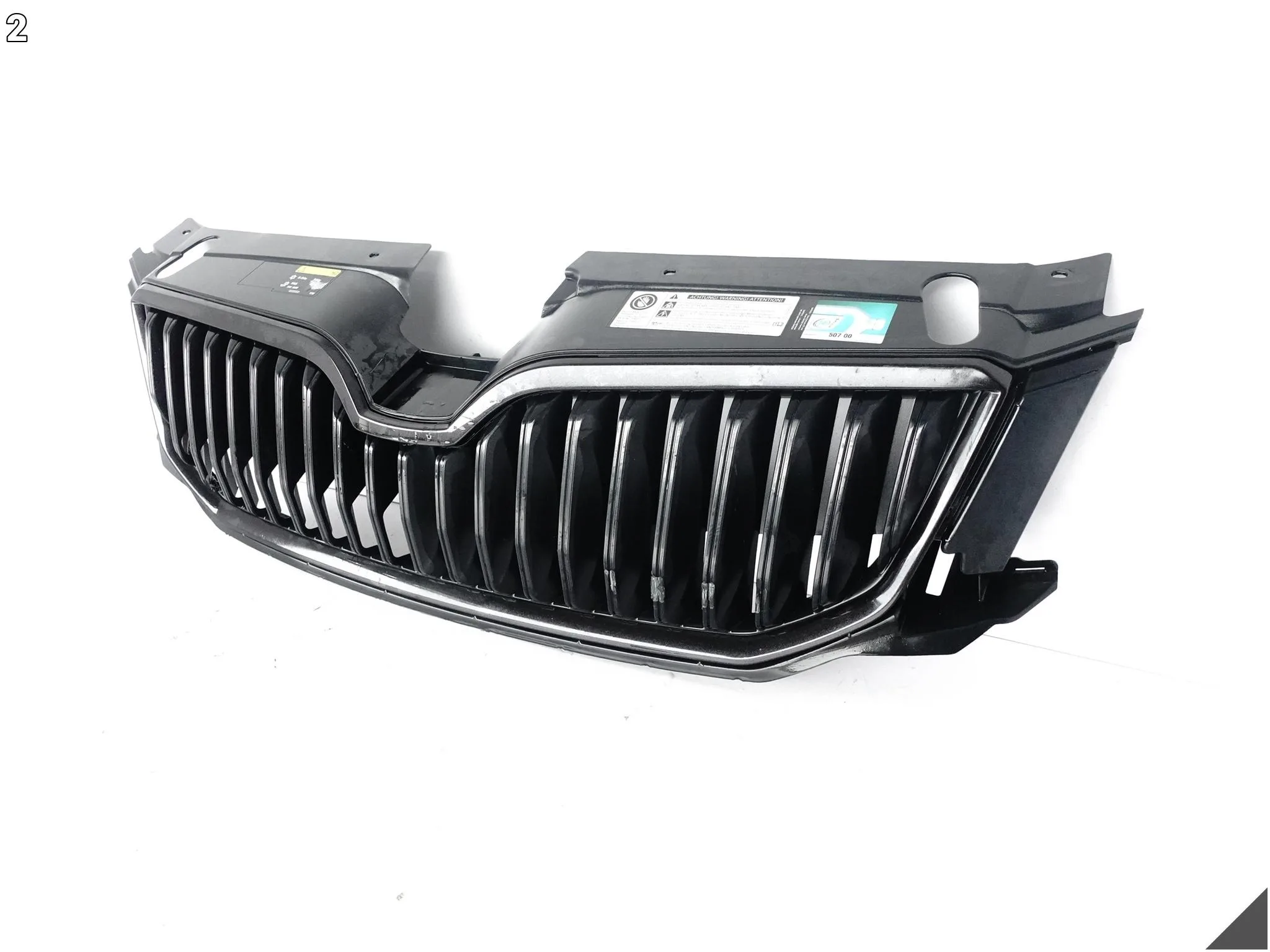 SKODA OCTAVIA 3 III RS VRS 5E0 12-16 ZDERZAK GRILL ATRAPA RAMKA PRZÓD SKODA OCTAVIA 3 III RS VRS 5E0 12-16 ZDERZAK GRILL ATRAPA RAMKA PRZÓD - obrazek 3