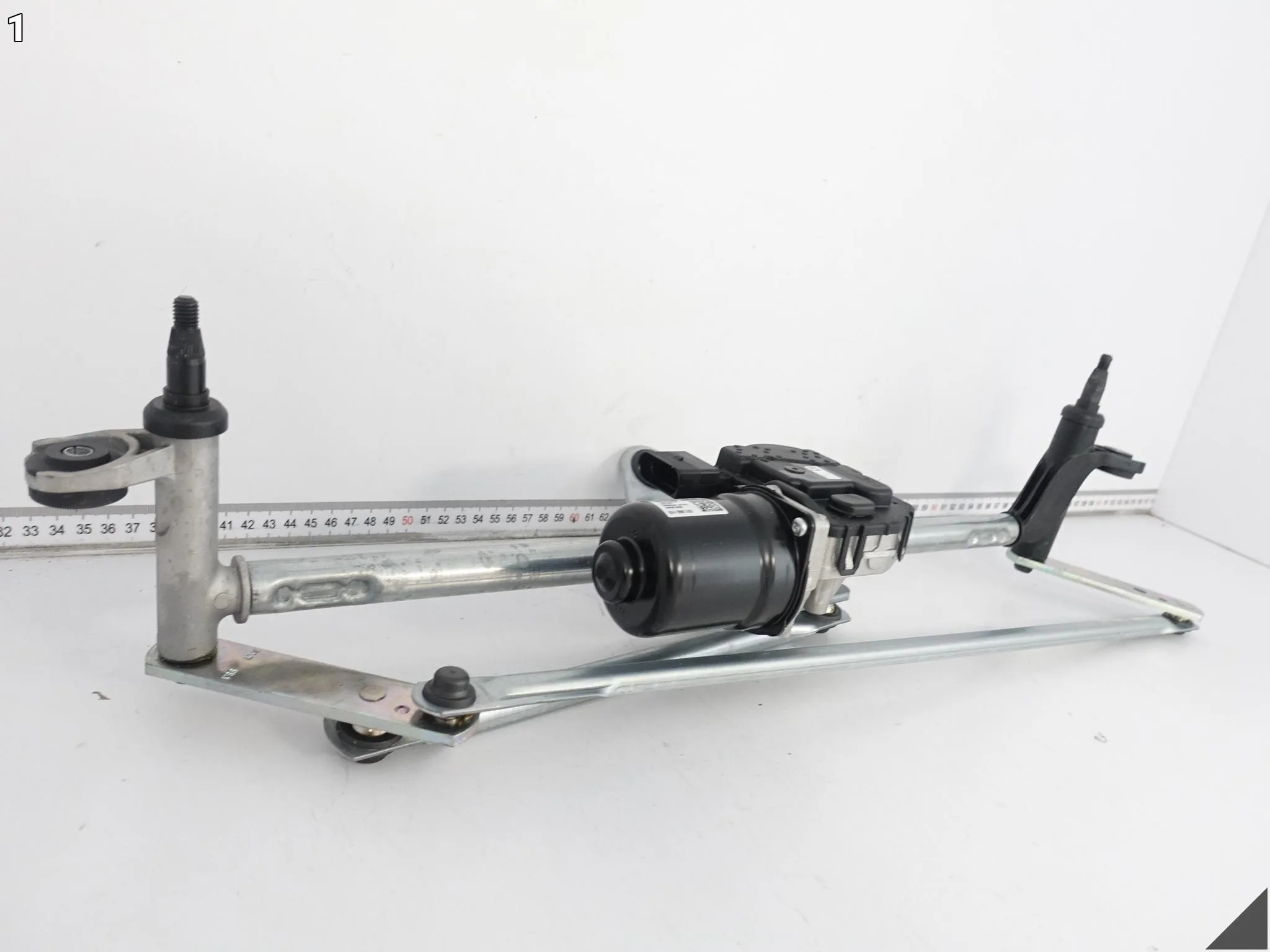 VW TIGUAN CT1 III 571 24- SILNICZEK MECHANIZM WYCIERACZEK PRZEDNICH EU VW TIGUAN CT1 III 571 24- SILNICZEK MECHANIZM WYCIERACZEK PRZEDNICH EU - obrazek 2