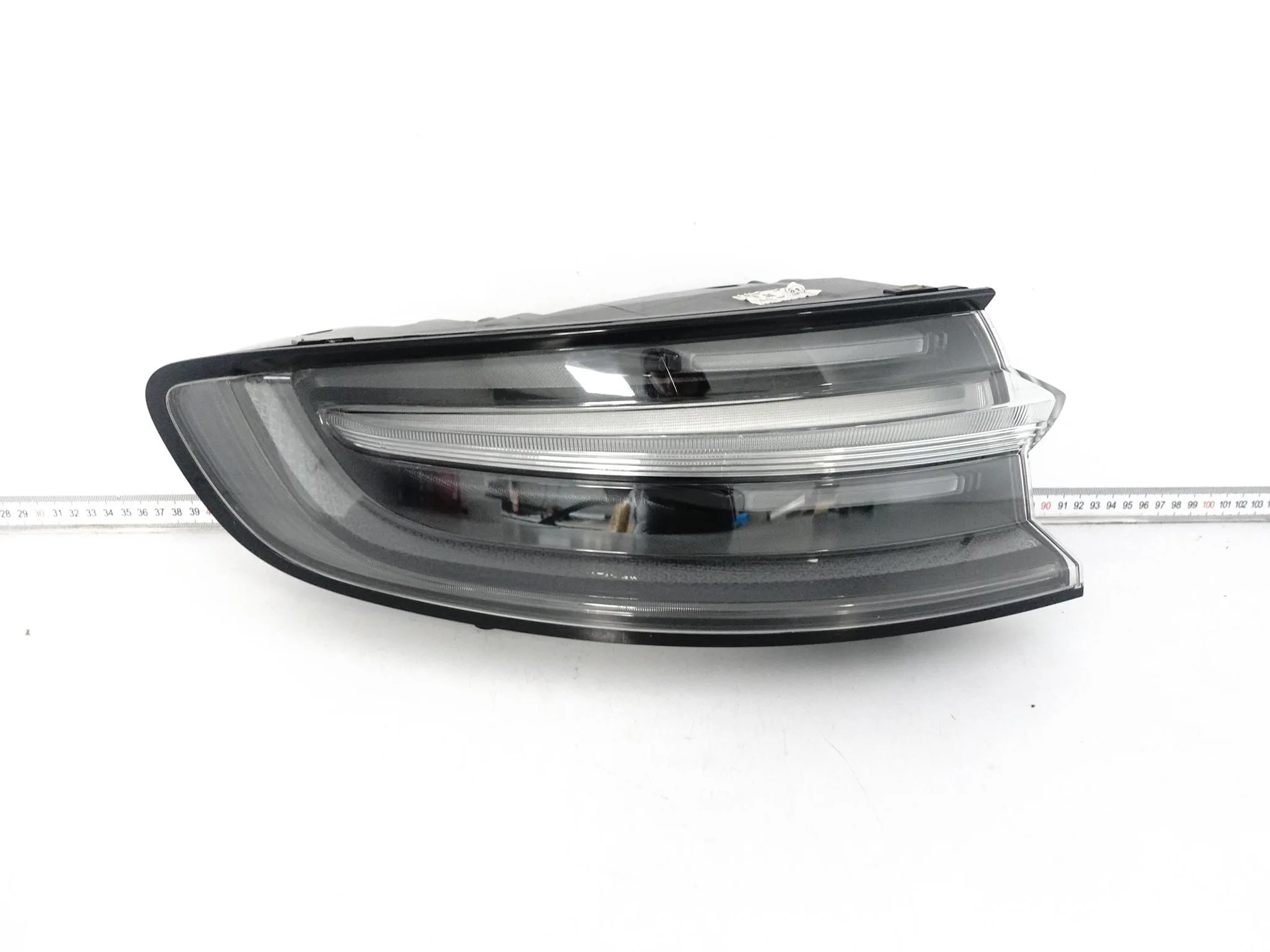 PORSCHE MACAN 95B LIFT 19-25 LAMPA LED LEWA CIEMNA TYŁ EXCLUSIVE EUROPA PORSCHE MACAN 95B LIFT 19-25 LAMPA LED LEWA CIEMNA TYŁ EXCLUSIVE EUROPA