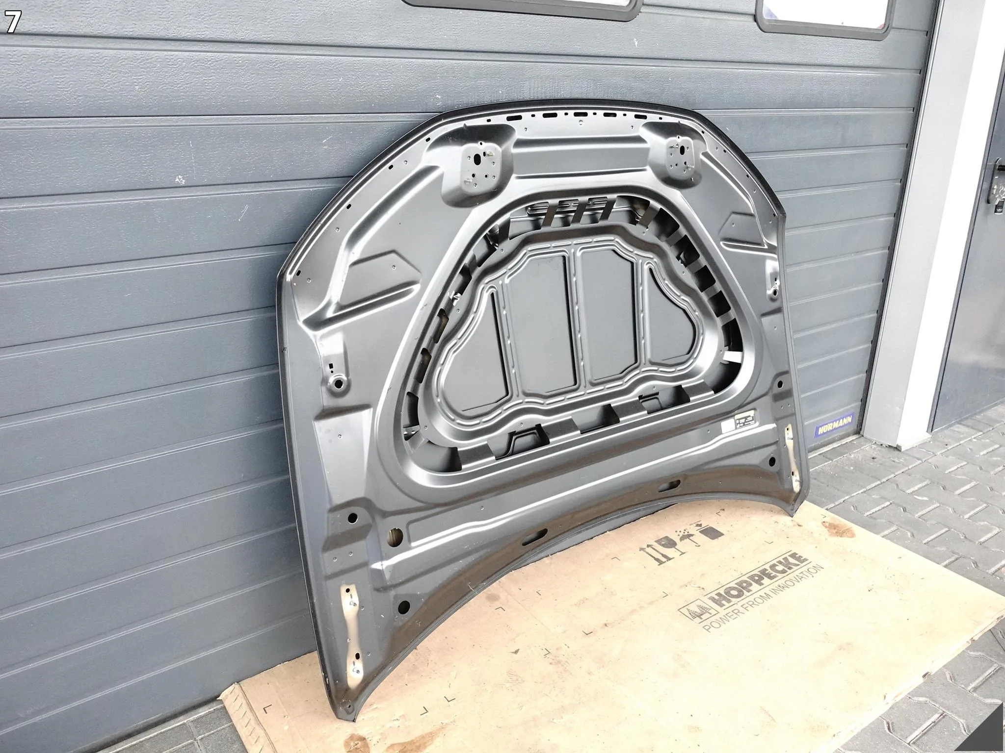 AUDI Q6 E-TRON 85H 23- MASKA BONNET HOOD POKRYWA SILNIKA PRZÓD B.ŁADNA AUDI Q6 E-TRON 85H 23- MASKA BONNET HOOD POKRYWA SILNIKA PRZÓD B.ŁADNA - obrazek 8