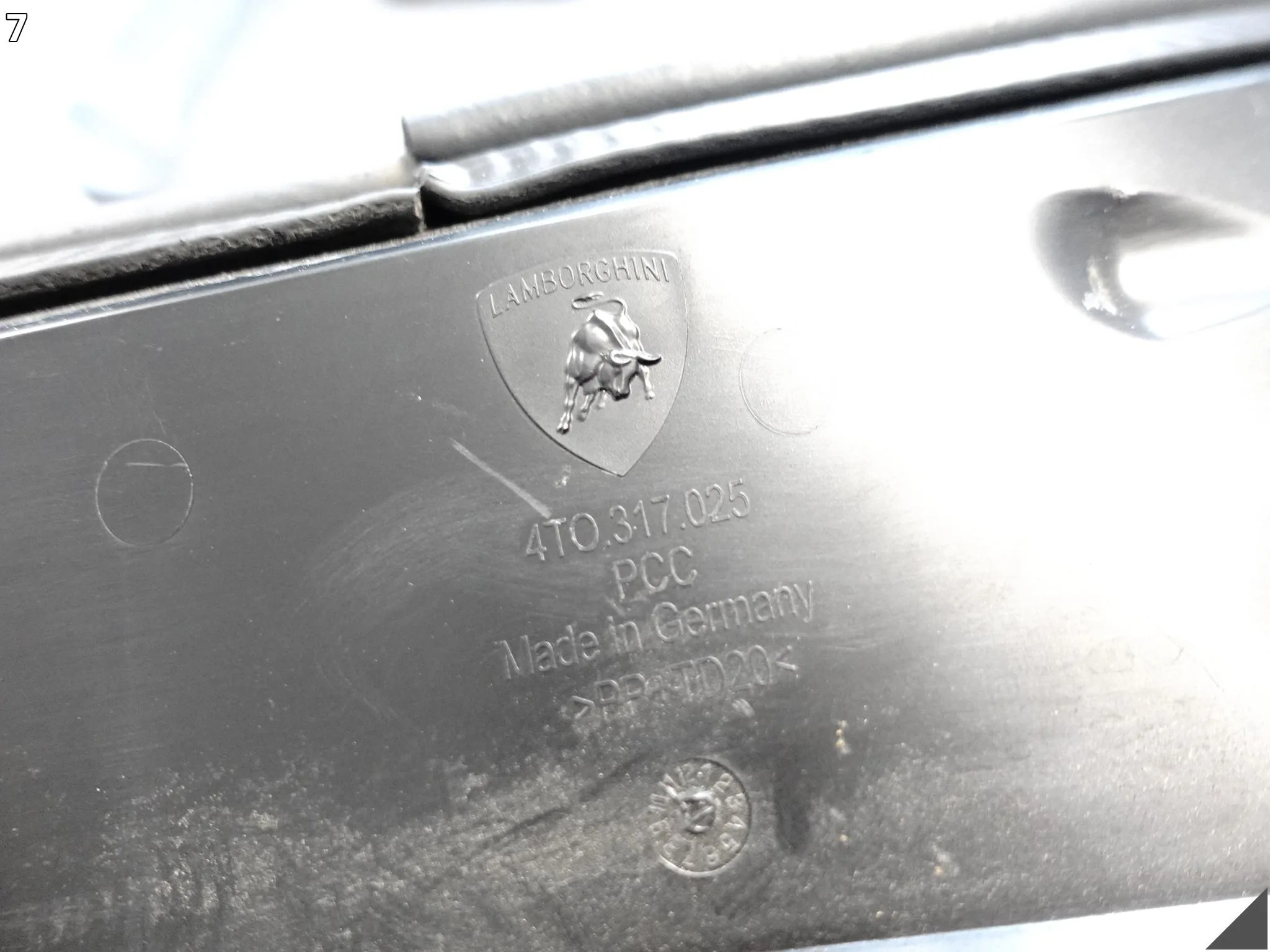 LAMBORGHINI HURACAN 4T0 13-24 KIEROWNICA POWIETRZA CHŁODNICY OLEJU PRZÓD LAMBORGHINI HURACAN 4T0 13-24 KIEROWNICA POWIETRZA CHŁODNICY OLEJU PRZÓD - obrazek 8