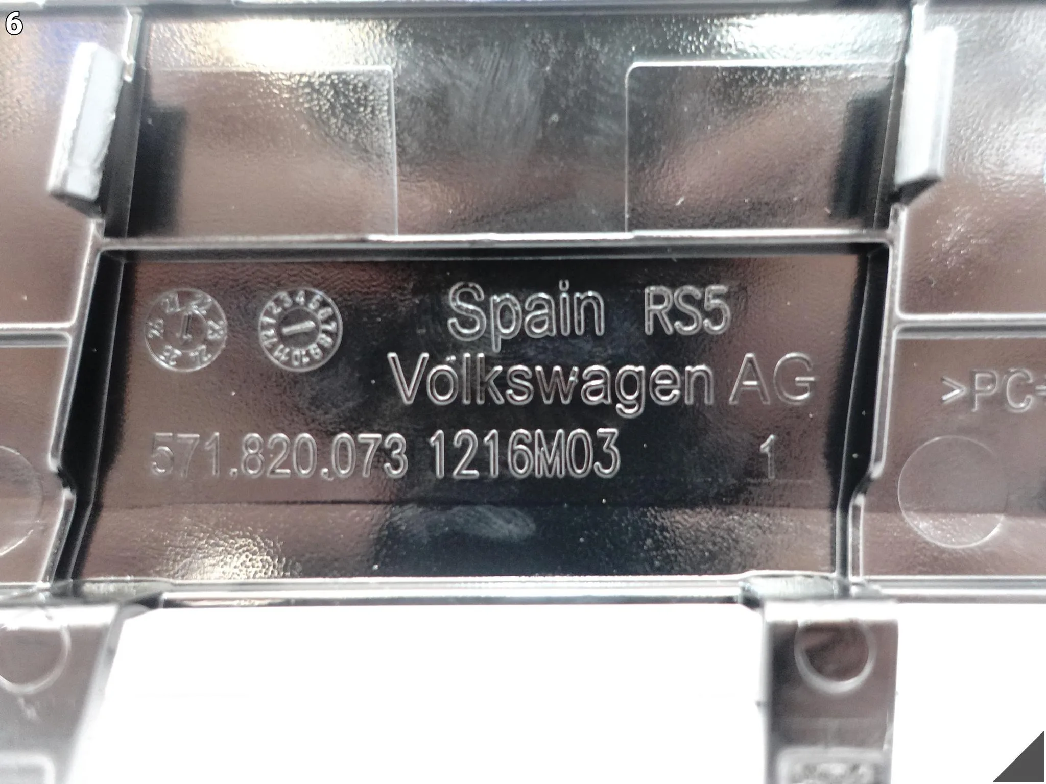 VW TIGUAN CT1 III 571 24- OSŁONA ZAŚLEPKA LISTWA TUNEL ŚRODKOWY VW TIGUAN CT1 III 571 24- OSŁONA ZAŚLEPKA LISTWA TUNEL ŚRODKOWY - obrazek 7