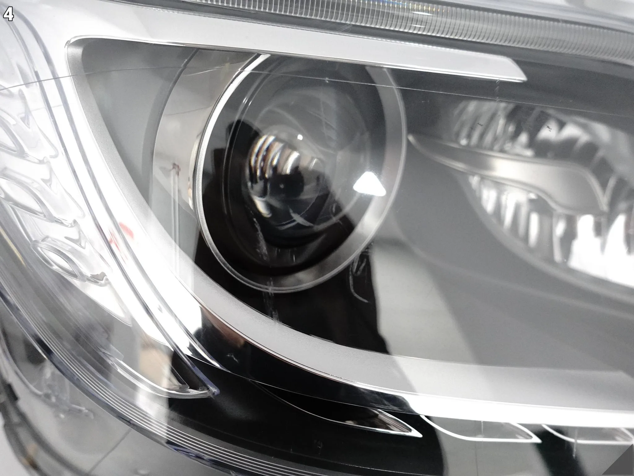 MERCEDES GLK X204 12-15 LIFT MOPF ILS XENON + LED LAMPA PRAWA PRZÓD EUROPA MERCEDES GLK X204 12-15 LIFT MOPF ILS XENON + LED LAMPA PRAWA PRZÓD EUROPA - obrazek 5