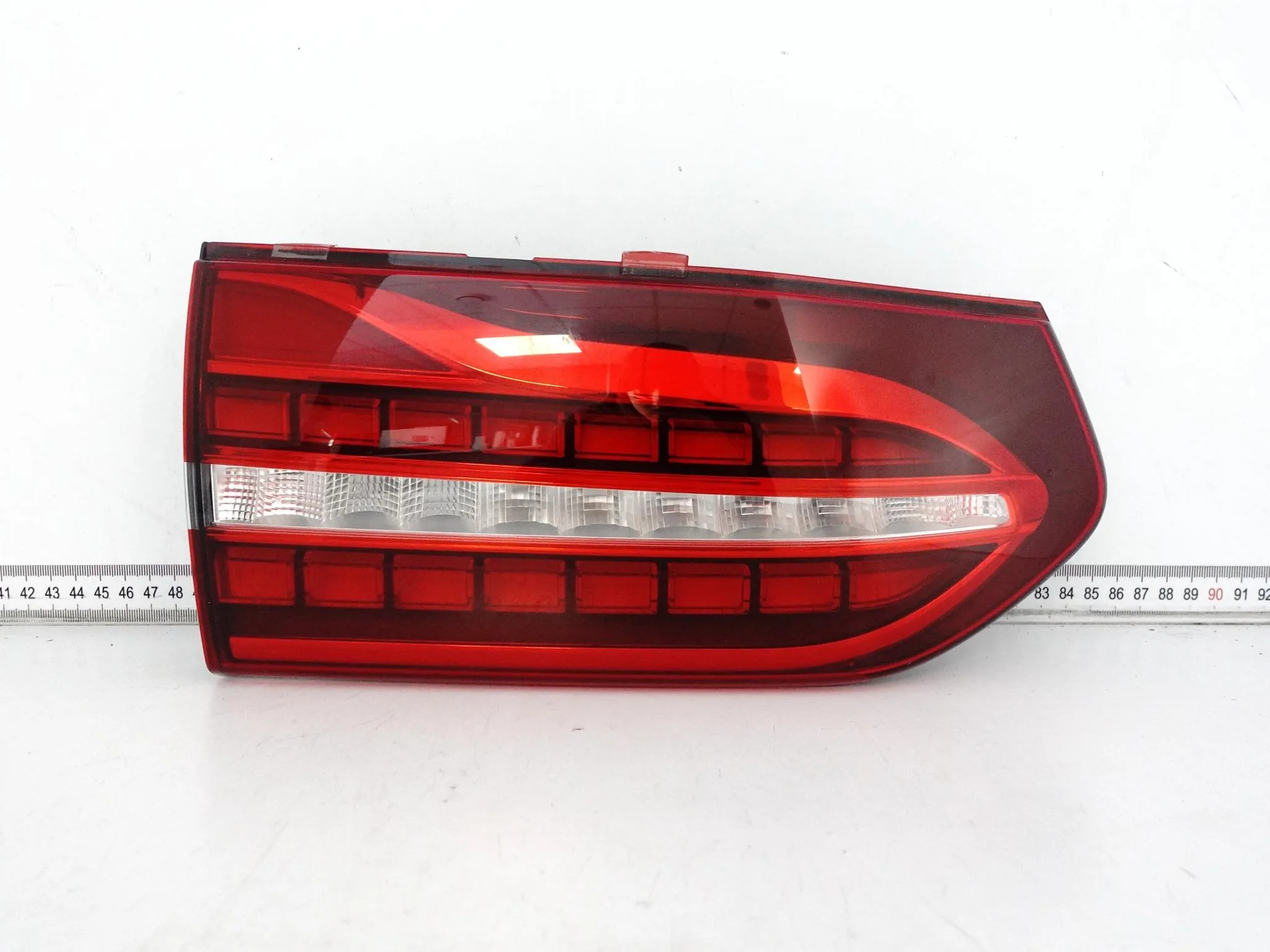 MERCEDES E-KLASA S213 KOMBI MOPF LIFT 20-23 LAMPA LED LEWA W KLAPĘ TYŁ EU MERCEDES E-KLASA S213 KOMBI MOPF LIFT 20-23 LAMPA LED LEWA W KLAPĘ TYŁ EU