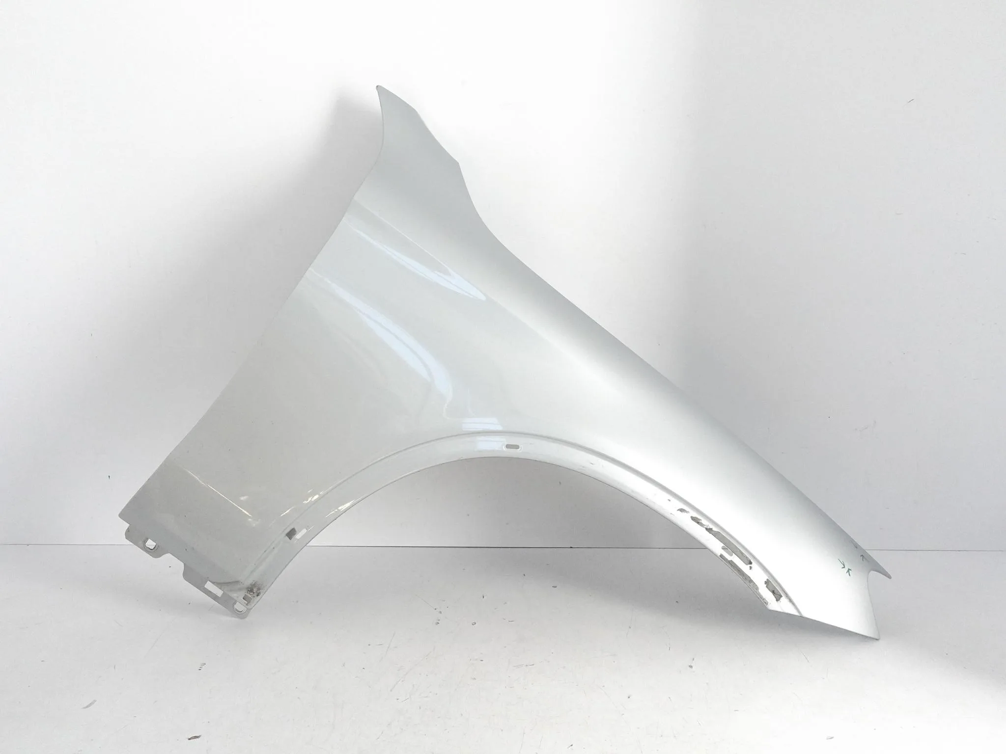 MERCEDES GLC X253 C253 15-22 LIFT MOPF BŁOTNIK FENDER PRAWY PRZÓD B.ŁADNY MERCEDES GLC X253 C253 15-22 LIFT MOPF BŁOTNIK FENDER PRAWY PRZÓD B.ŁADNY