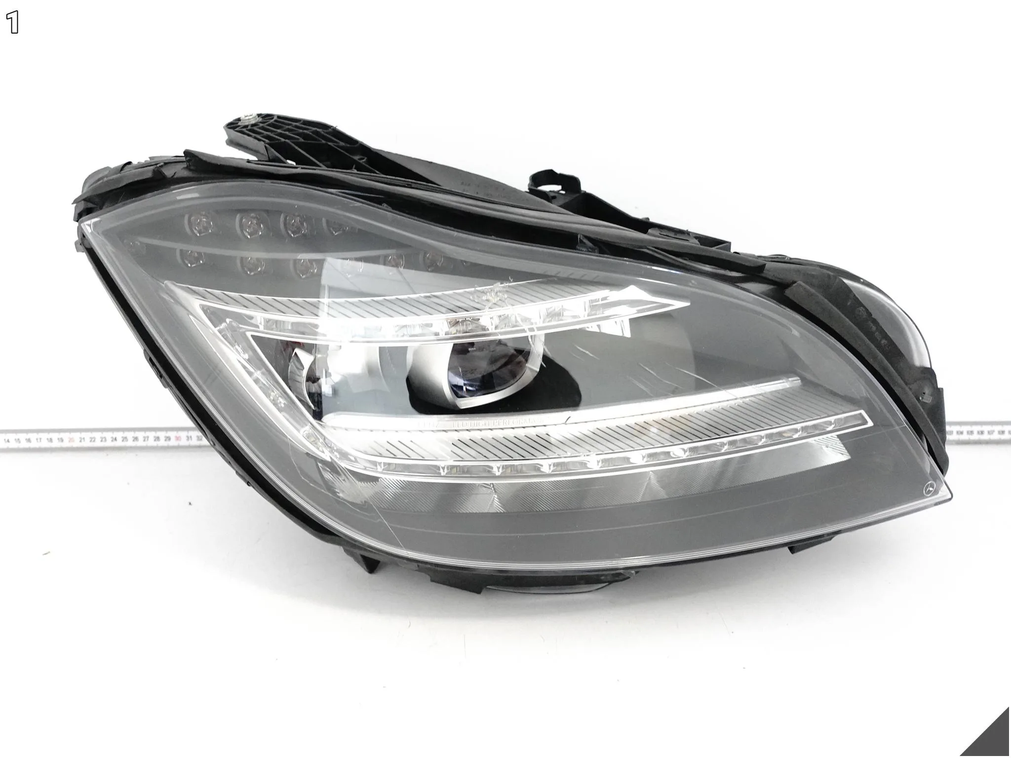 MERCEDES CLS C218 X218 W218 10-14 LAMPA FULL LED HIGH PERFORMANCE PRAWA UK MERCEDES CLS C218 X218 W218 10-14 LAMPA FULL LED HIGH PERFORMANCE PRAWA UK - obrazek 2