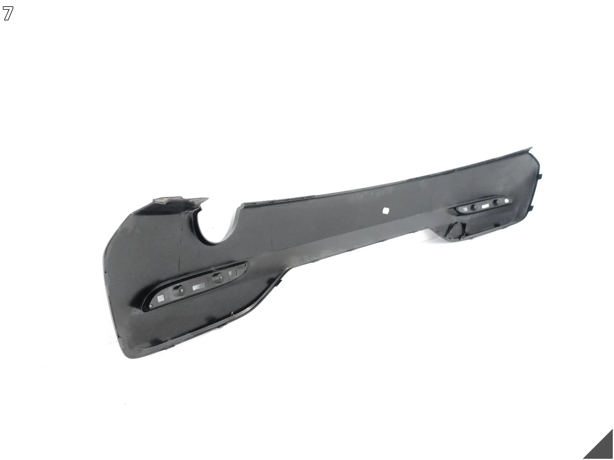 BMW 1 F20 F21 LCI LIFT M-PAKIET 15-19 SPOILER DOKŁADKA W ZDERZAK TYŁ BMW 1 F20 F21 LCI LIFT M-PAKIET 15-19 SPOILER DOKŁADKA W ZDERZAK TYŁ - obrazek 8