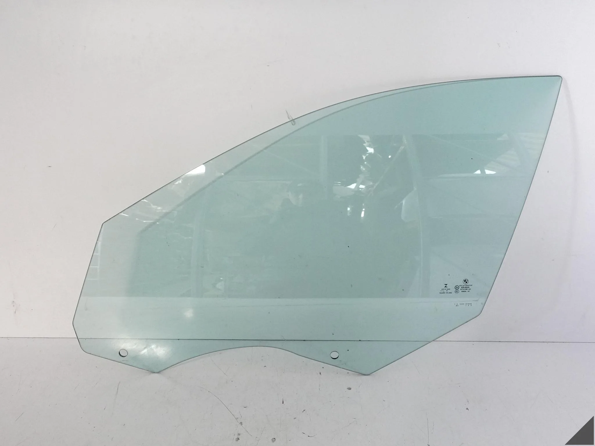 BMW 5 F10 F11 10-17 SZYBA BOCZNA KIEROWCY DRZWI GLASS LEWA PRZÓD 7182109 BMW 5 F10 F11 10-17 SZYBA BOCZNA KIEROWCY DRZWI GLASS LEWA PRZÓD 7182109