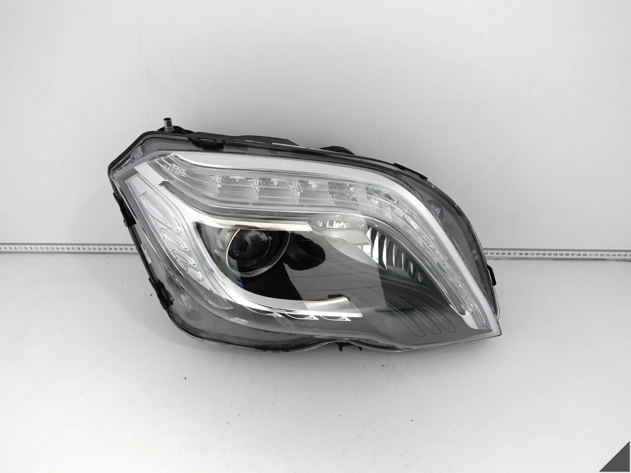MERCEDES GLK X204 12-15 LIFT MOPF ILS XENON + LED LAMPA PRAWA PRZÓD EUROPA MERCEDES GLK X204 12-15 LIFT MOPF ILS XENON + LED LAMPA PRAWA PRZÓD EUROPA