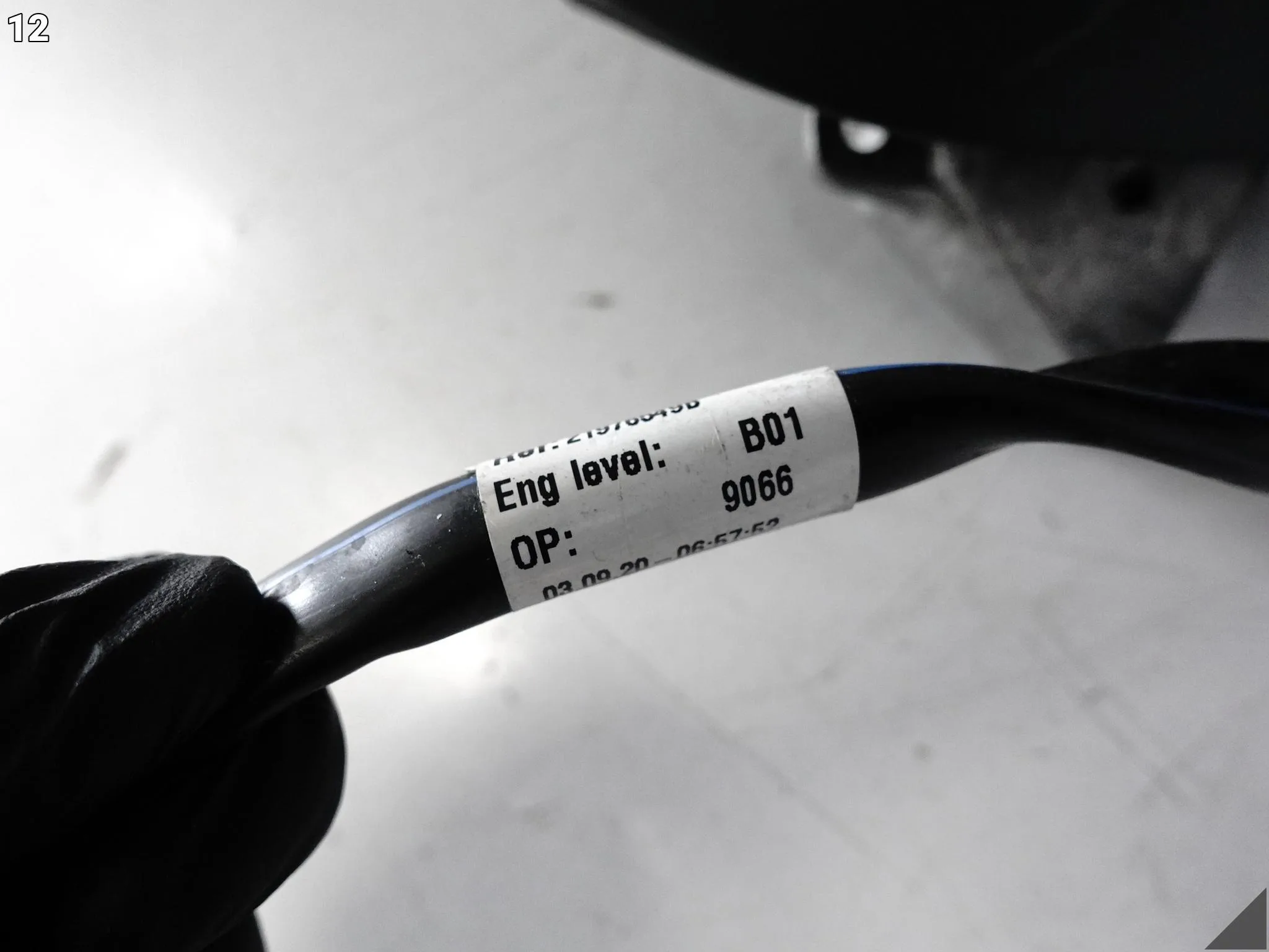 SKODA ENYAQ iV 5LB 20- LUSTERKO STELAŻ KIERUNKOWSKAZ OBUDOWA LEWE 11 PIN EU SKODA ENYAQ iV 5LB 20- LUSTERKO STELAŻ KIERUNKOWSKAZ OBUDOWA LEWE 11 PIN EU - obrazek 13