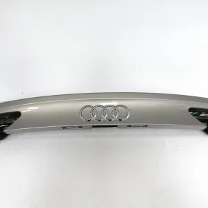 AUDI A7 S7 RS7 4G8 C7 10-18 BLENDA DOKŁADKA KLAPY BAGAŻNIKA TYŁ KOLOR N3N3 AUDI A7 S7 RS7 4G8 C7 10-18 BLENDA DOKŁADKA KLAPY BAGAŻNIKA TYŁ KOLOR N3N3