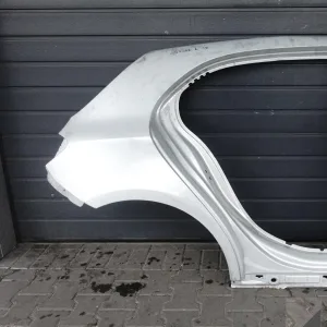 MERCEDES A-KLASA W177 HATCHBACK 18- BŁOTNIK POSZYCIE PRÓG DACH PRAWY TYŁ MERCEDES A-KLASA W177 HATCHBACK 18- BŁOTNIK POSZYCIE PRÓG DACH PRAWY TYŁ