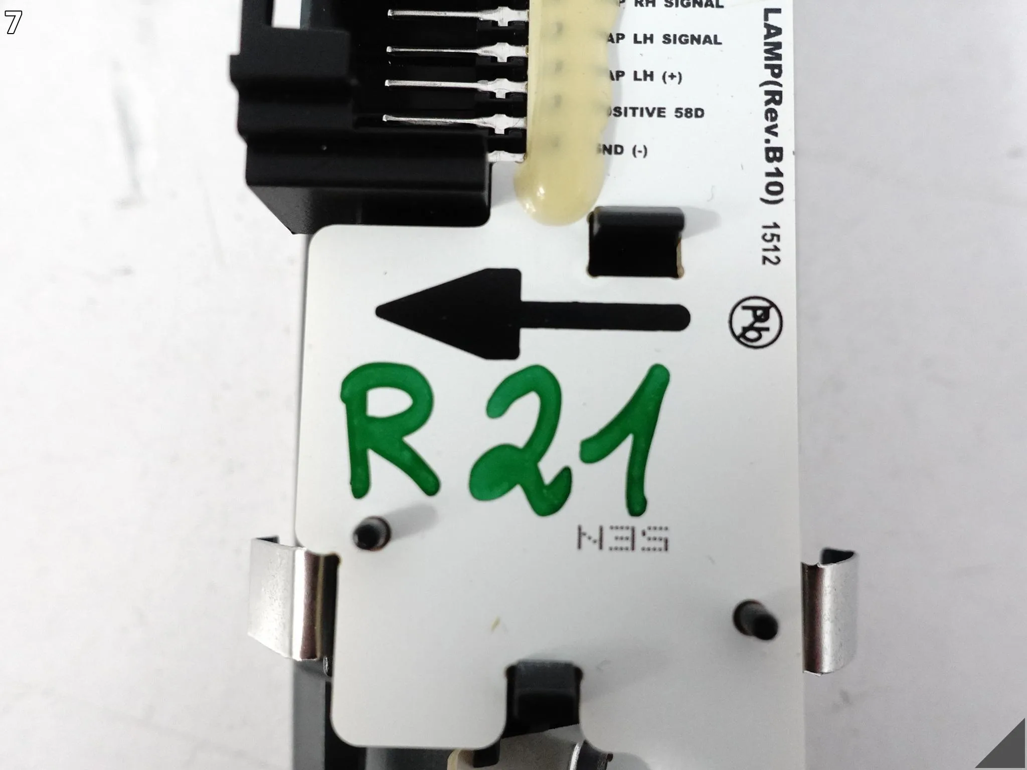 AUDI A6 S6 4G0 A7 S7 4G8 C7 10-18 OŚWIETLENIE WEWNĘTRZNE LED TYŁ ET1 AUDI A6 S6 4G0 A7 S7 4G8 C7 10-18 OŚWIETLENIE WEWNĘTRZNE LED TYŁ ET1 - obrazek 8