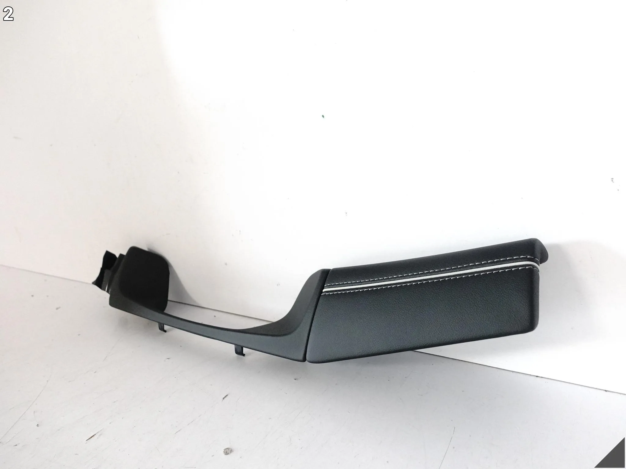 VW TIGUAN CT1 III 571 24- LISTWA OSŁONA PANEL DEKOR DESKI ROZDZIELCZEJ AIG VW TIGUAN CT1 III 571 24- LISTWA OSŁONA PANEL DEKOR DESKI ROZDZIELCZEJ AIG - obrazek 3