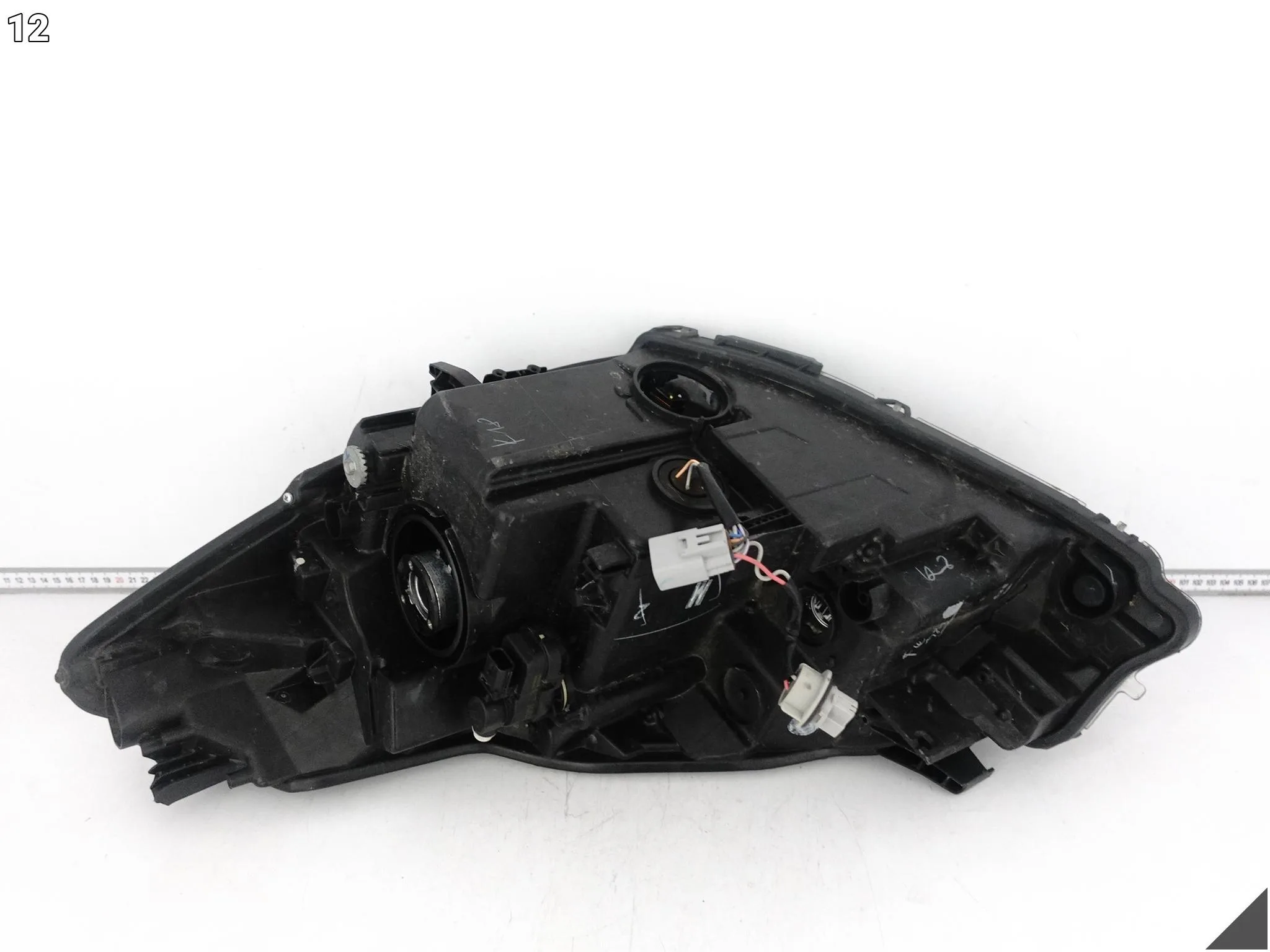 TOYOTA YARIS III 3 LIFT 17-19 LAMPA HALOGEN ZWYKŁA + LED PRAWA PRZÓD EUROPA TOYOTA YARIS III 3 LIFT 17-19 LAMPA HALOGEN ZWYKŁA + LED PRAWA PRZÓD EUROPA - obrazek 13