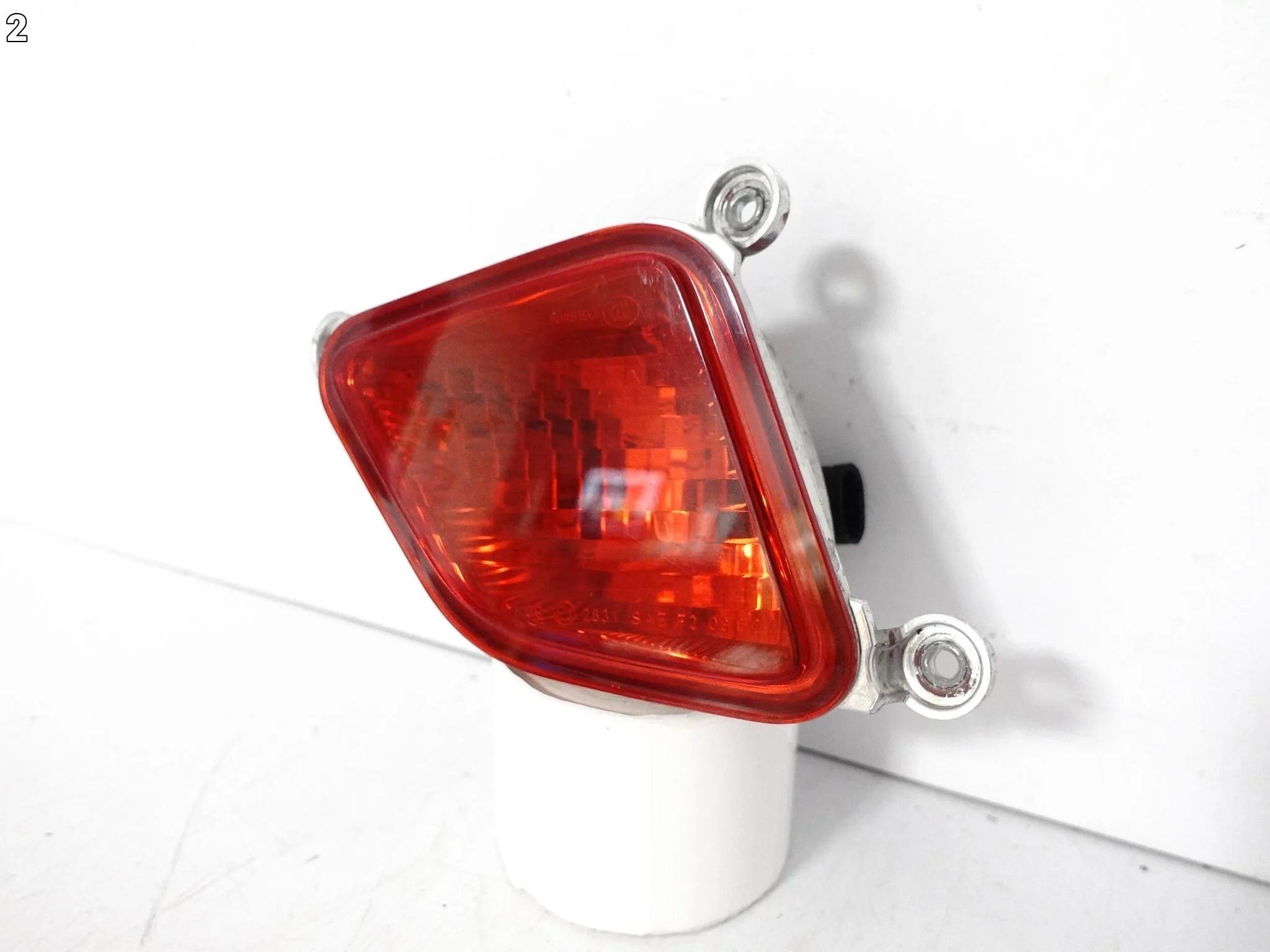 FERRARI 458 F142 09-15 LAMPA ŚWIATŁO PRZECIWMGIELNE W ZDERZAK TYŁ PRAWE FERRARI 458 F142 09-15 LAMPA ŚWIATŁO PRZECIWMGIELNE W ZDERZAK TYŁ PRAWE - obrazek 3