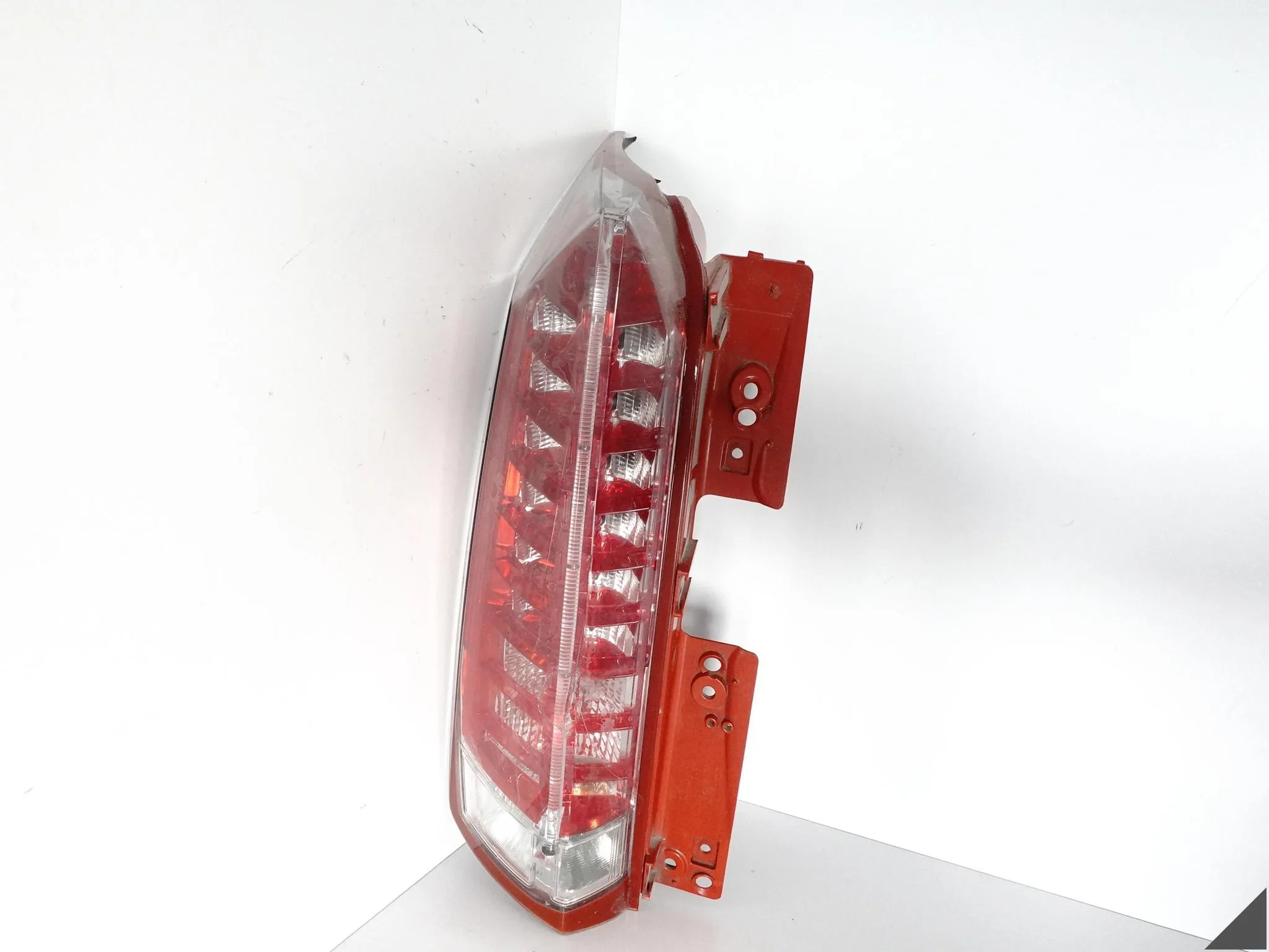 CADILLAC SRX II 2 09-16 LAMPA LED W BŁOTNIK LEWA TYŁ EU 23180690 CADILLAC SRX II 2 09-16 LAMPA LED W BŁOTNIK LEWA TYŁ EU 23180690