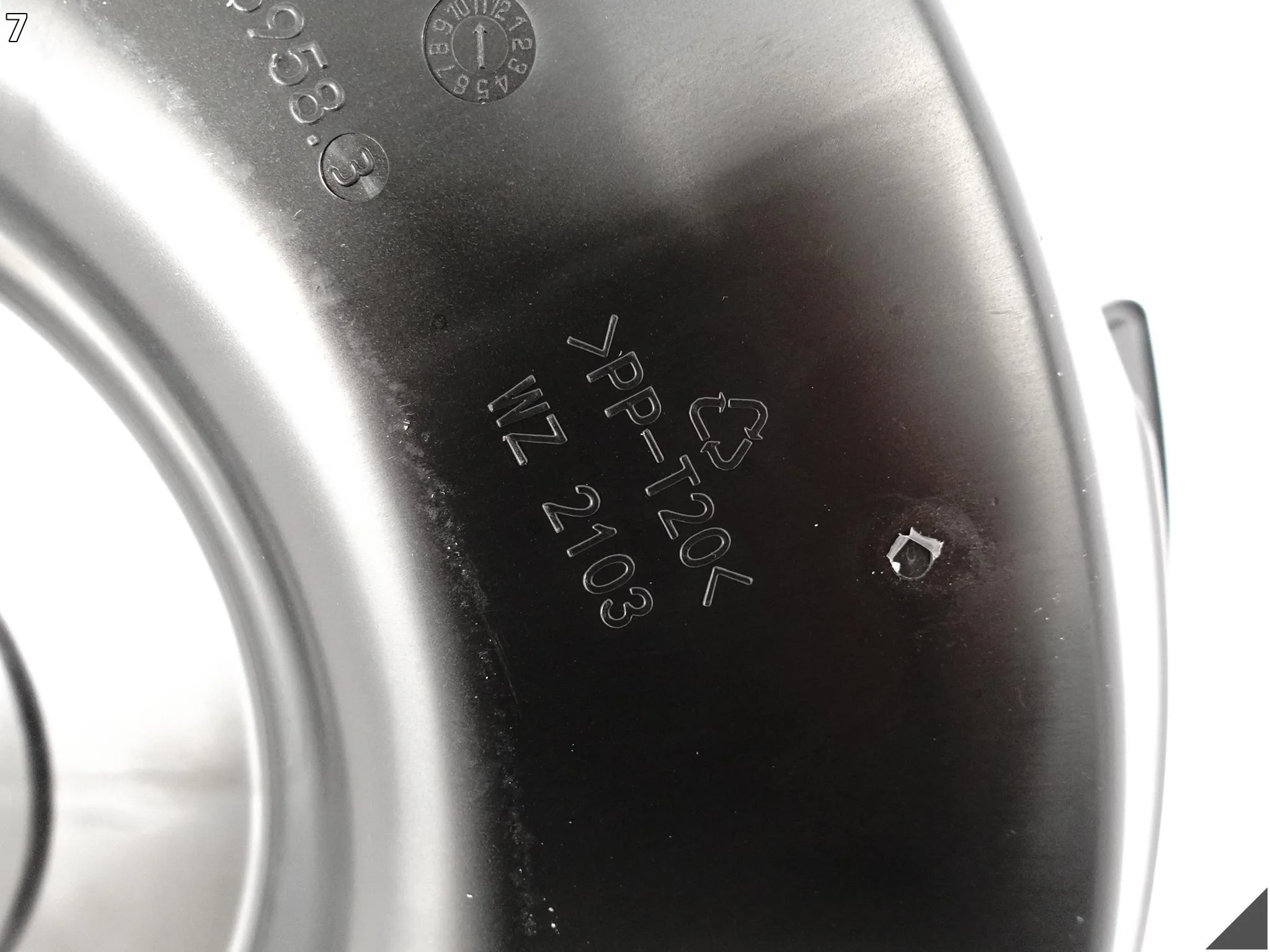 AUDI Q3 II 83A F3 18-25 GŁOŚNIK SUBWOOFER + MOCOWANIE KOŁA ZAPASOWEGO AUDI Q3 II 83A F3 18-25 GŁOŚNIK SUBWOOFER + MOCOWANIE KOŁA ZAPASOWEGO - obrazek 8