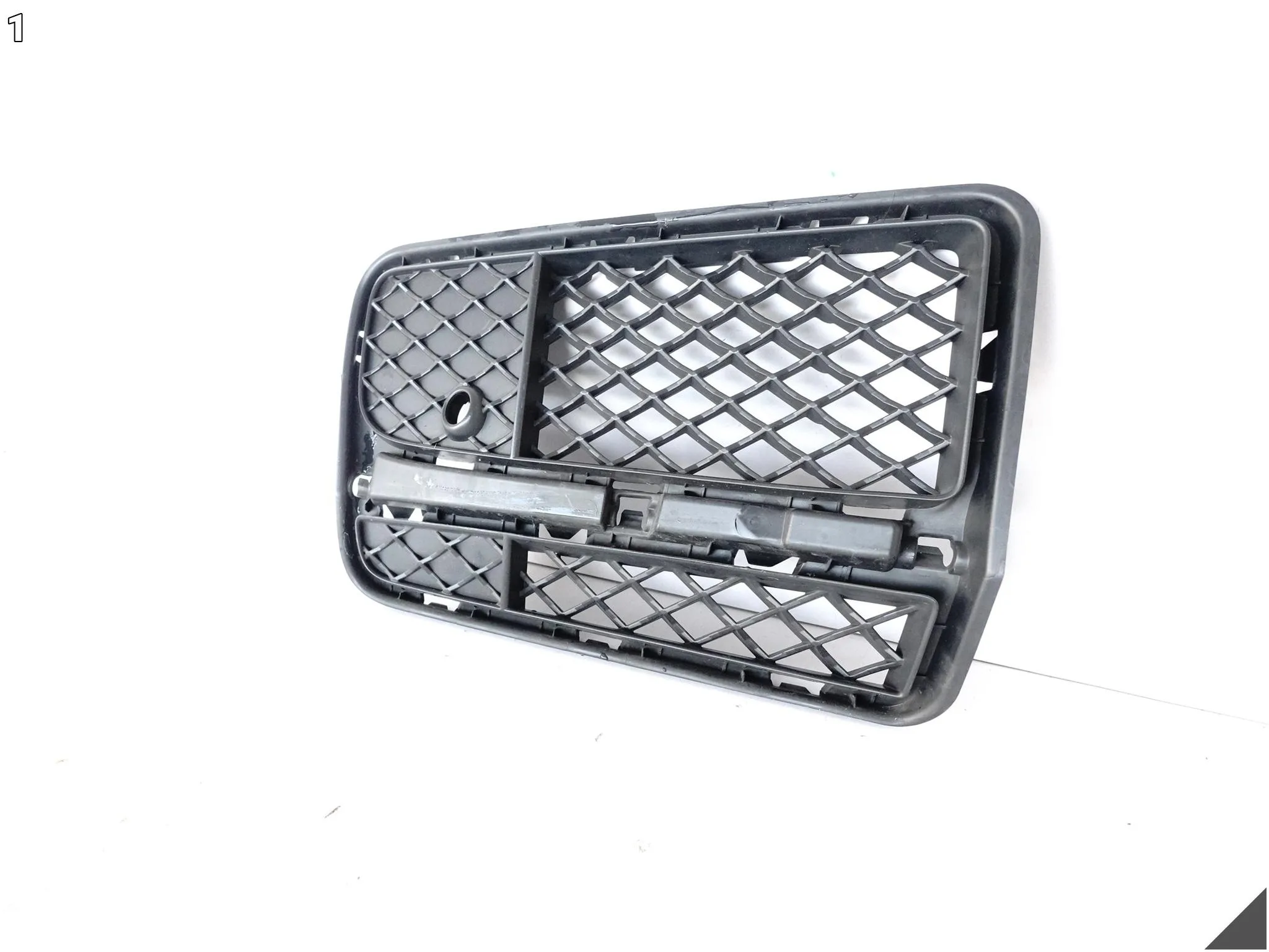 MERCEDES G-KLASA AMG W463 W464 III LIFT MOPF 18-24 KRATKA W ZDERZKA PRAWA MERCEDES G-KLASA AMG W463 W464 III LIFT MOPF 18-24 KRATKA W ZDERZKA PRAWA - obrazek 2