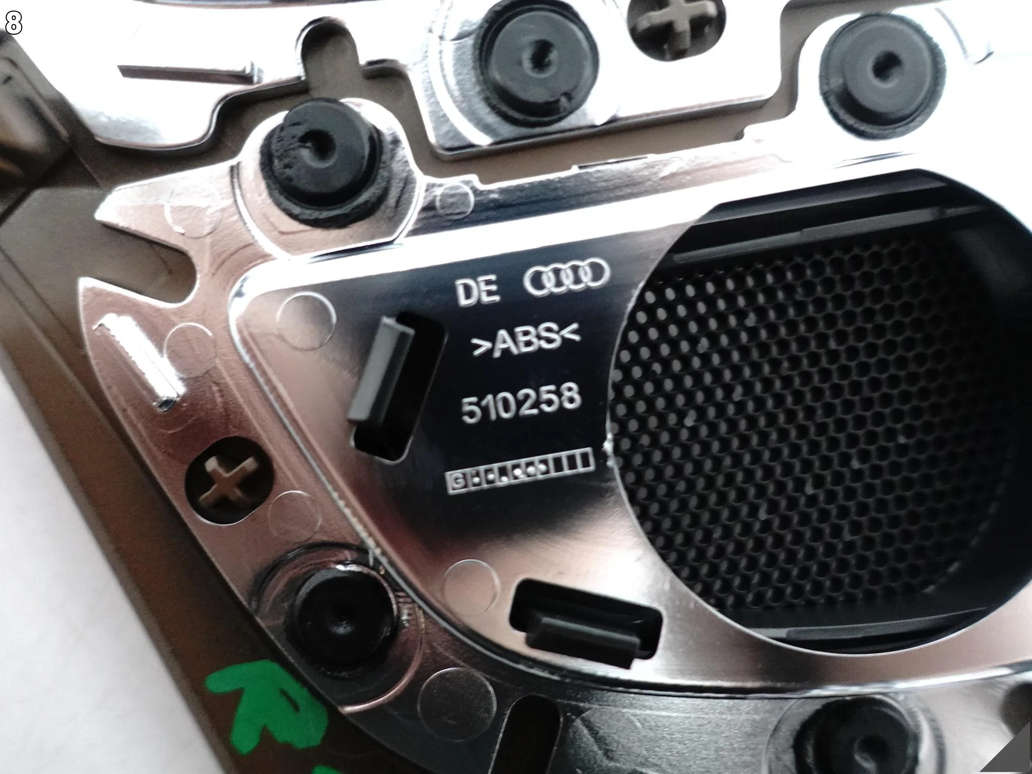 AUDI A7 S7 RS7 4G8 C7 10-18 OSŁONA DEKOR DRZWI LISTWA PRAWA TYŁ CHROM KB4 AUDI A7 S7 RS7 4G8 C7 10-18 OSŁONA DEKOR DRZWI LISTWA PRAWA TYŁ CHROM KB4 - obrazek 9