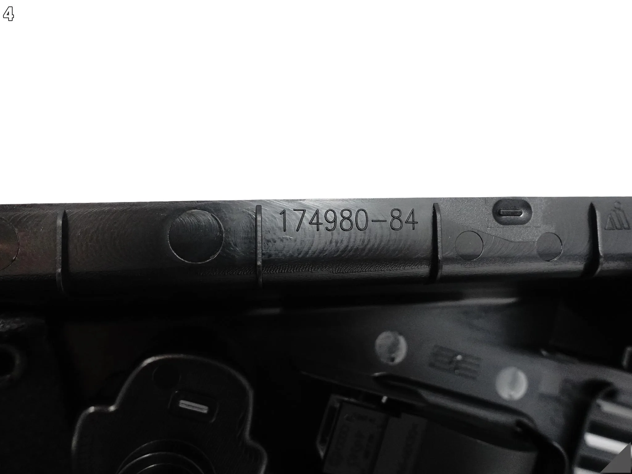 AUDI RS7 S7 A7 4G8 C7 10-18 BOCZEK TAPICERKA BAGAŻNIKA SCHOWEK PRAWA 9BT AUDI RS7 S7 A7 4G8 C7 10-18 BOCZEK TAPICERKA BAGAŻNIKA SCHOWEK PRAWA 9BT - obrazek 5