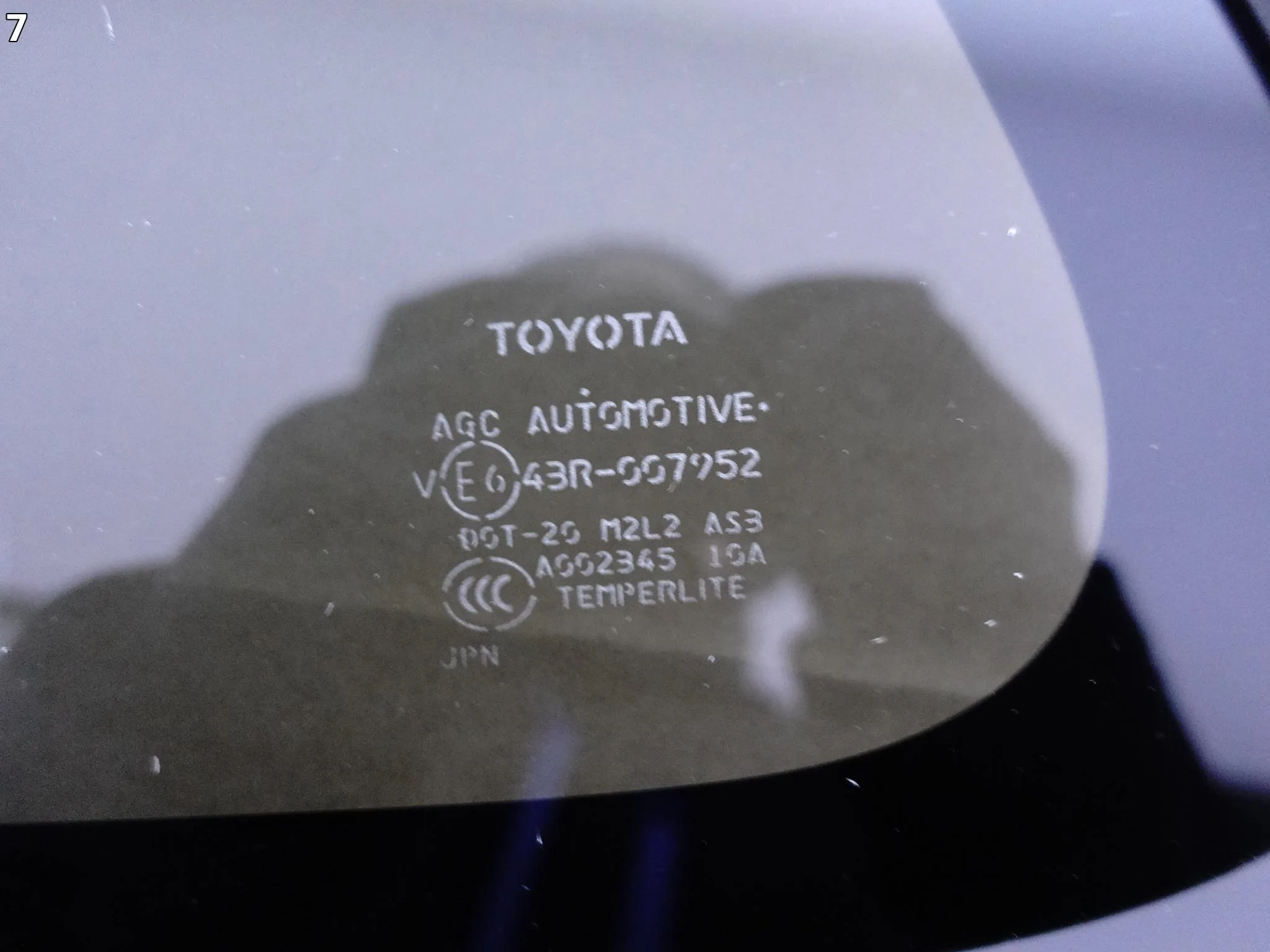 TOYOTA GR YARIS IV 4 XP210 LIFT 20- SZYBA KAROSERYJNA BOCZNA LEWA TYŁ ORG TOYOTA GR YARIS IV 4 XP210 LIFT 20- SZYBA KAROSERYJNA BOCZNA LEWA TYŁ ORG - obrazek 8