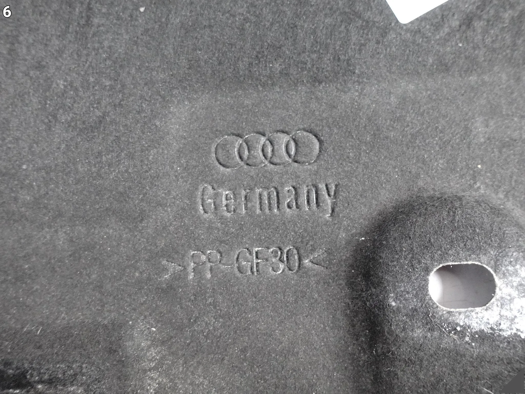 AUDI A7 S7 4G8 A6 S6 4G0 C7 10-18 OSŁONA PŁYTA PODWOZIA LEWA 4G0825207E AUDI A7 S7 4G8 A6 S6 4G0 C7 10-18 OSŁONA PŁYTA PODWOZIA LEWA 4G0825207E - obrazek 7