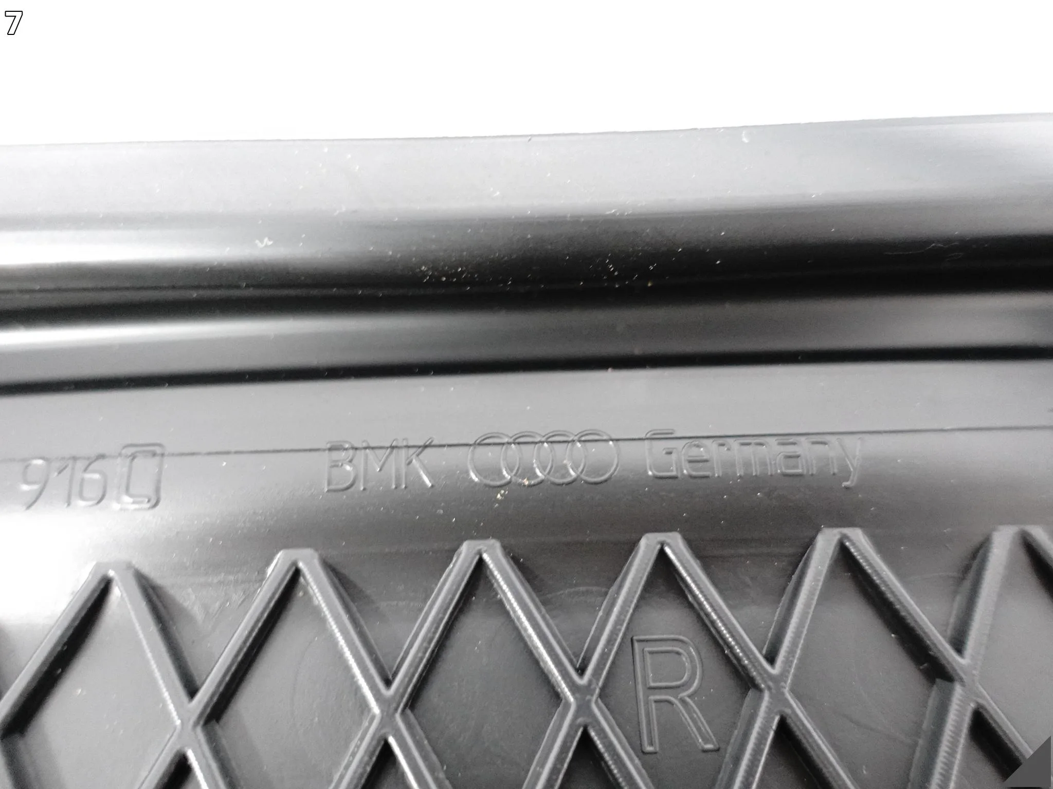 AUDI A7 S7 RS7 4G8 C7 10-18 DRZWI PRAWE TYŁ DEMONTAŻ KOLOR N3N3 AUDI A7 S7 RS7 4G8 C7 10-18 DRZWI PRAWE TYŁ DEMONTAŻ KOLOR N3N3 - obrazek 8
