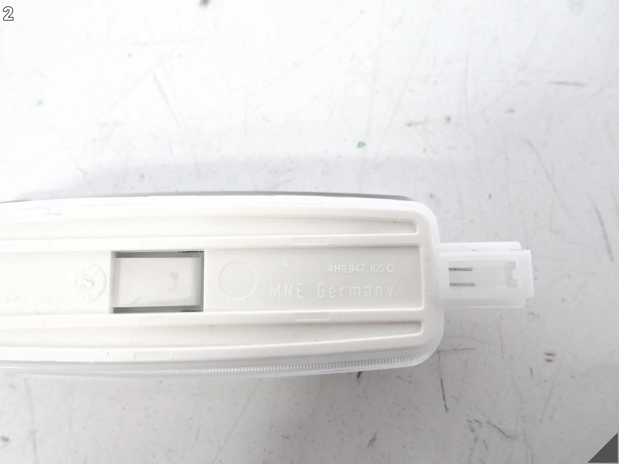 AUDI A7 S7 RS7 4G8 A6 S6 RS6 4G0 C7 A8 S8 4H0 OŚWIETLENIE KABINY LED LAMPKA AUDI A7 S7 RS7 4G8 A6 S6 RS6 4G0 C7 A8 S8 4H0 OŚWIETLENIE KABINY LED LAMPKA - obrazek 3