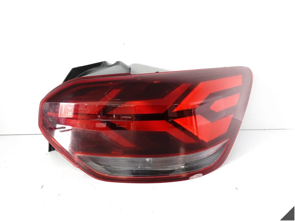 DACIA SANDERO III 3 20- LAMPA LED W BŁOTNIK PRAWA TYŁ EUROPA 265508077R DACIA SANDERO III 3 20- LAMPA LED W BŁOTNIK PRAWA TYŁ EUROPA 265508077R