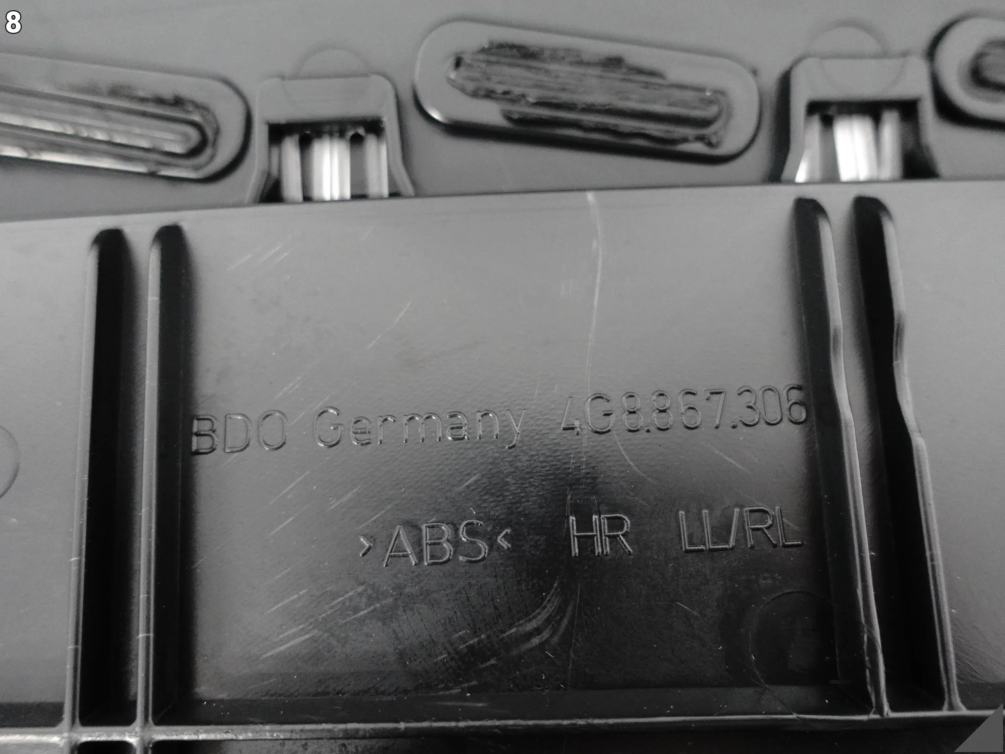 AUDI A7 S7 RS7 C7 4G8 10-18 TAPICERKA BOCZEK DRZWI PRAWY TYŁ ALCANTARA SOUL AUDI A7 S7 RS7 C7 4G8 10-18 TAPICERKA BOCZEK DRZWI PRAWY TYŁ ALCANTARA SOUL - obrazek 9