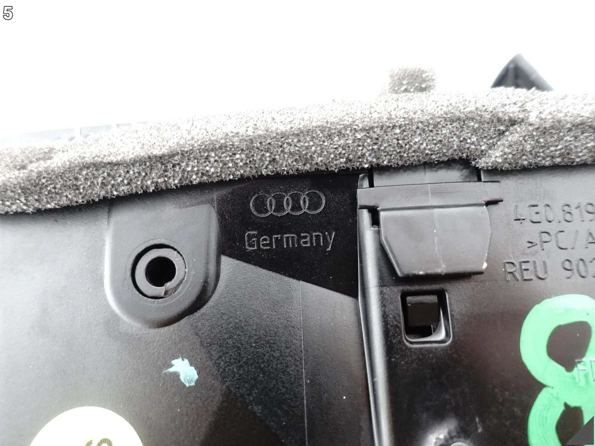 AUDI A7 S7 4G8 A6 S6 4G0 C7 10-18 KRATKA NAWIEWU WLOT TUNEL ŚRODKOWY TYŁ AUDI A7 S7 4G8 A6 S6 4G0 C7 10-18 KRATKA NAWIEWU WLOT TUNEL ŚRODKOWY TYŁ - obrazek 6