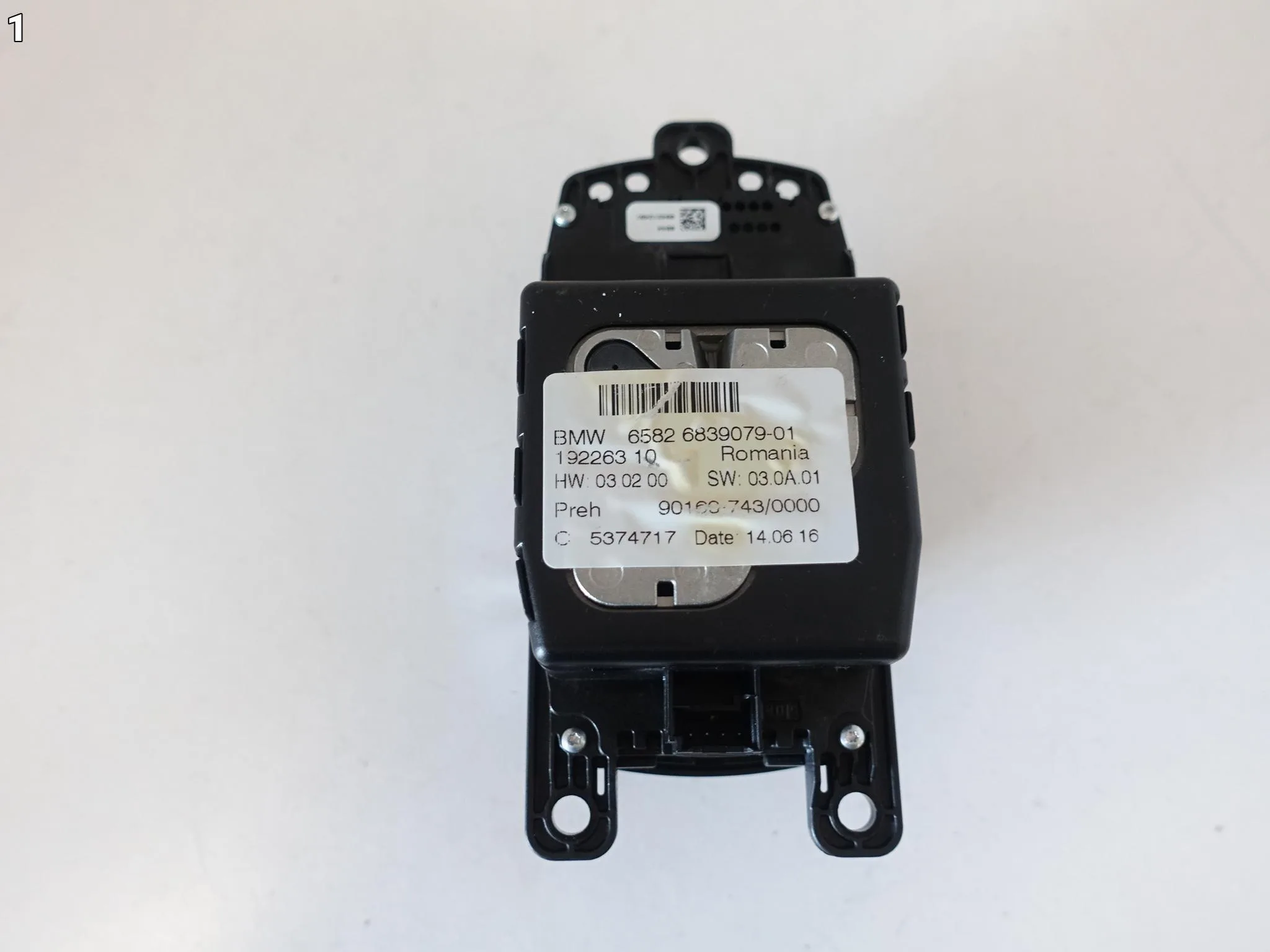 BMW M3 F80 3 F30 F34 M4 F82 F33 PANEL STEROWANIA POKRĘTŁO KONTROLER TOUCH BMW M3 F80 3 F30 F34 M4 F82 F33 PANEL STEROWANIA POKRĘTŁO KONTROLER TOUCH - obrazek 2