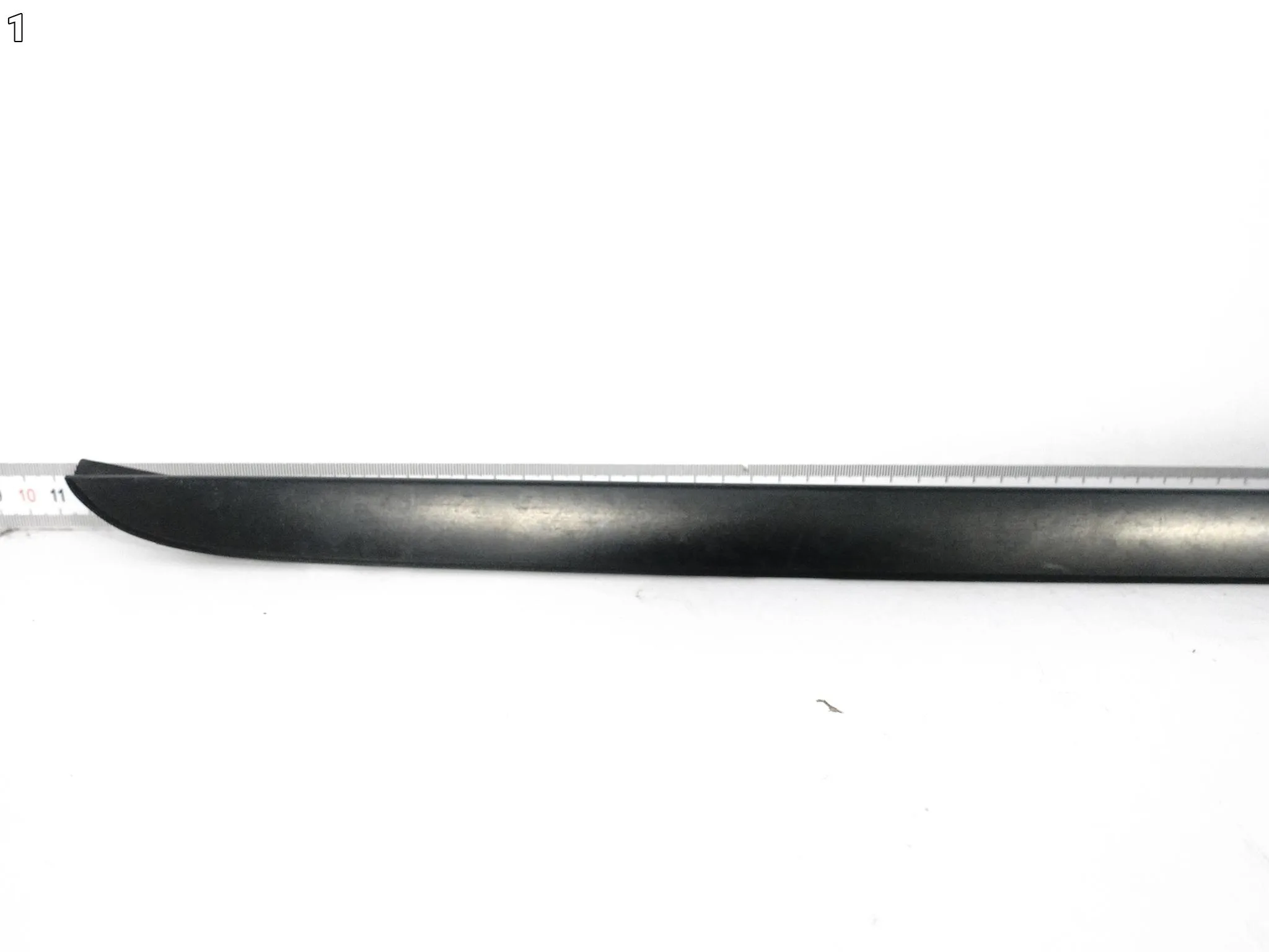 LEXUS RX RX450 RX350 IV 19-22 LIFT LISTWA SZYBY PRZEDNIEJ PRAWA PRZÓD LEXUS RX RX450 RX350 IV 19-22 LIFT LISTWA SZYBY PRZEDNIEJ PRAWA PRZÓD - obrazek 2