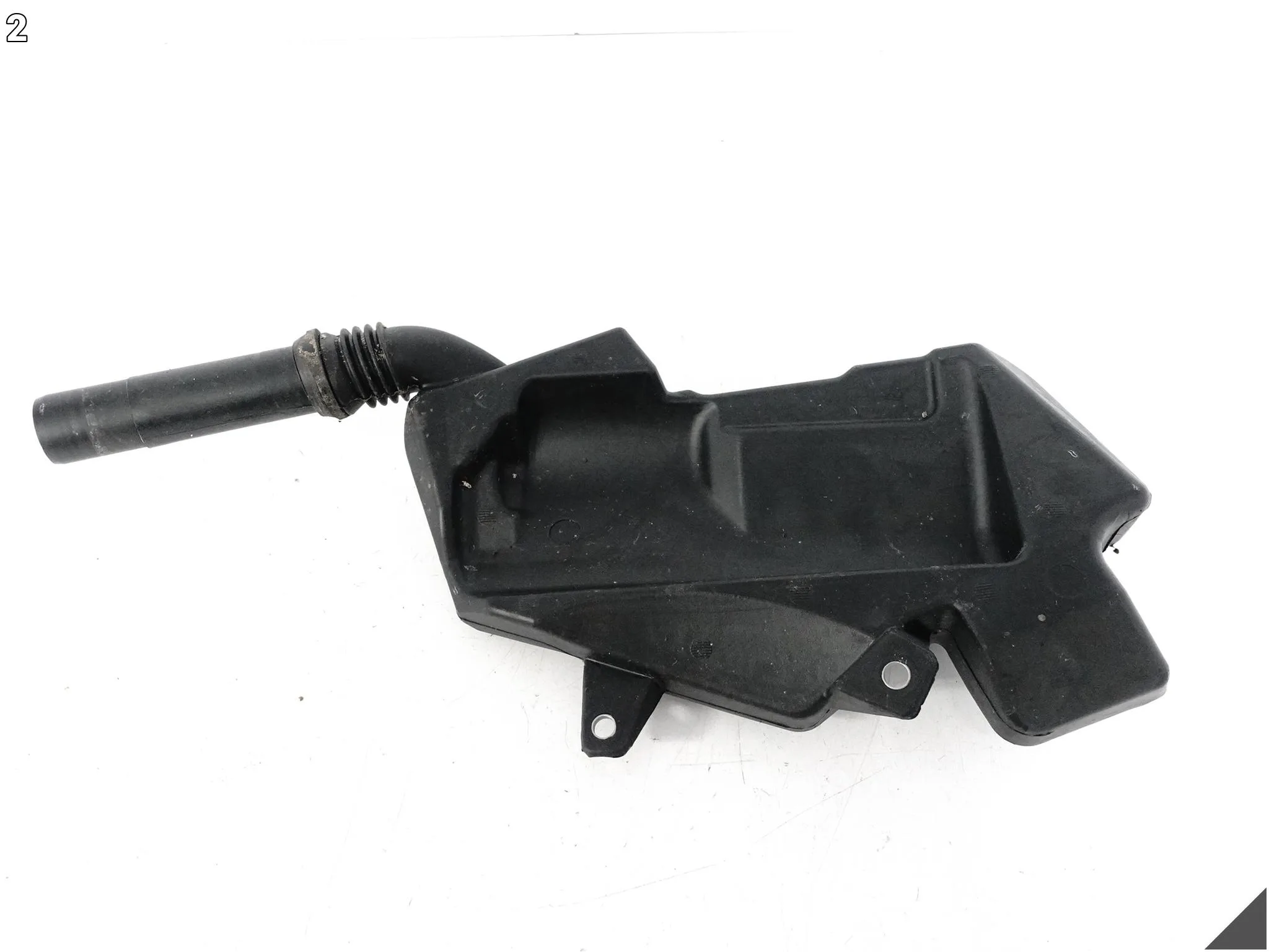 AUDI A7 S7 RS7 4G8 A6 S6 RS6 4G0 C7 10-18 WLEW ZBIORNICZKA SPRYSKIWACZY AUDI A7 S7 RS7 4G8 A6 S6 RS6 4G0 C7 10-18 WLEW ZBIORNICZKA SPRYSKIWACZY - obrazek 3