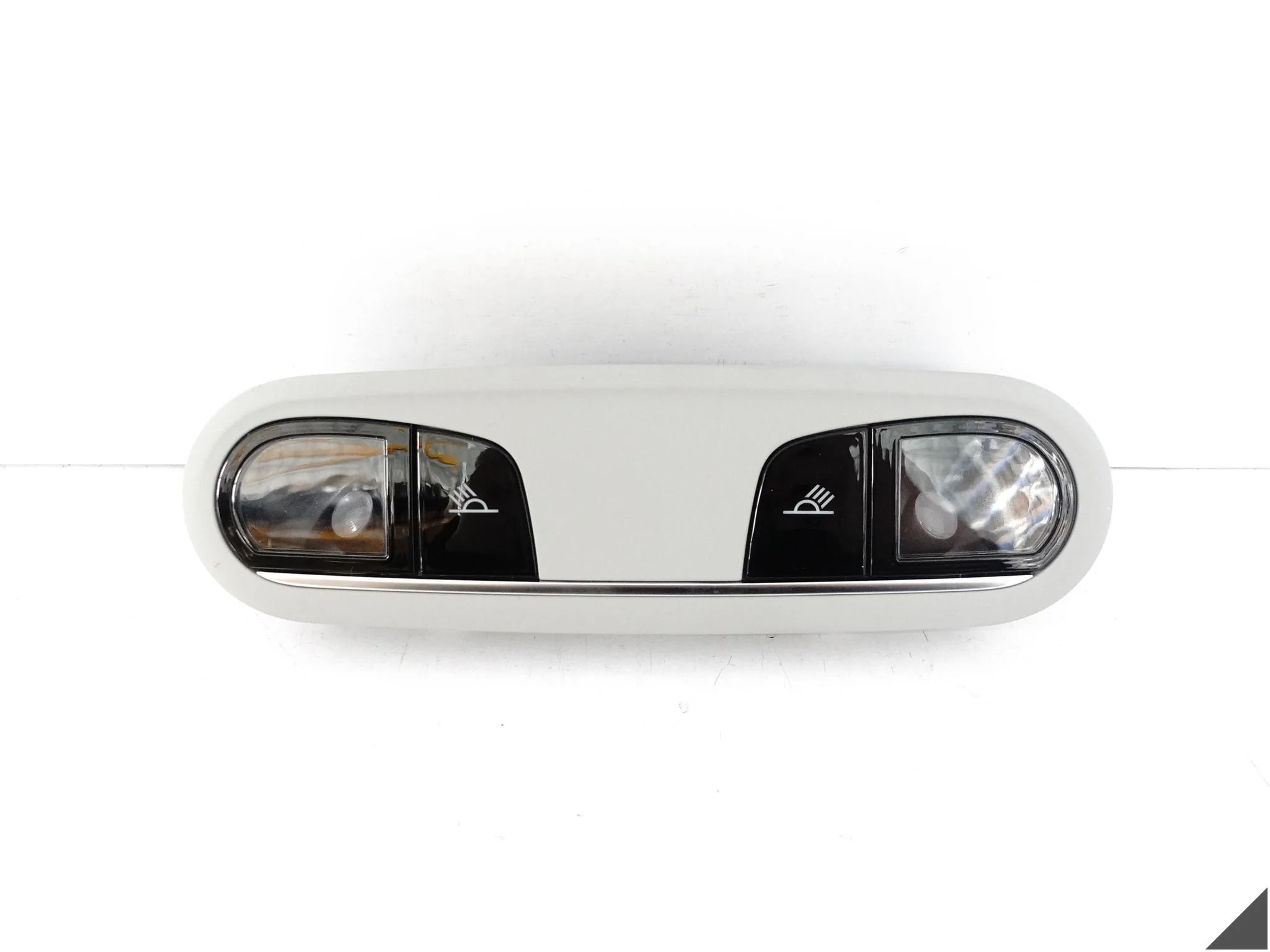 AUDI A6 S6 4G0 A7 S7 4G8 C7 10-18 OŚWIETLENIE WEWNĘTRZNE LED TYŁ ET1 AUDI A6 S6 4G0 A7 S7 4G8 C7 10-18 OŚWIETLENIE WEWNĘTRZNE LED TYŁ ET1