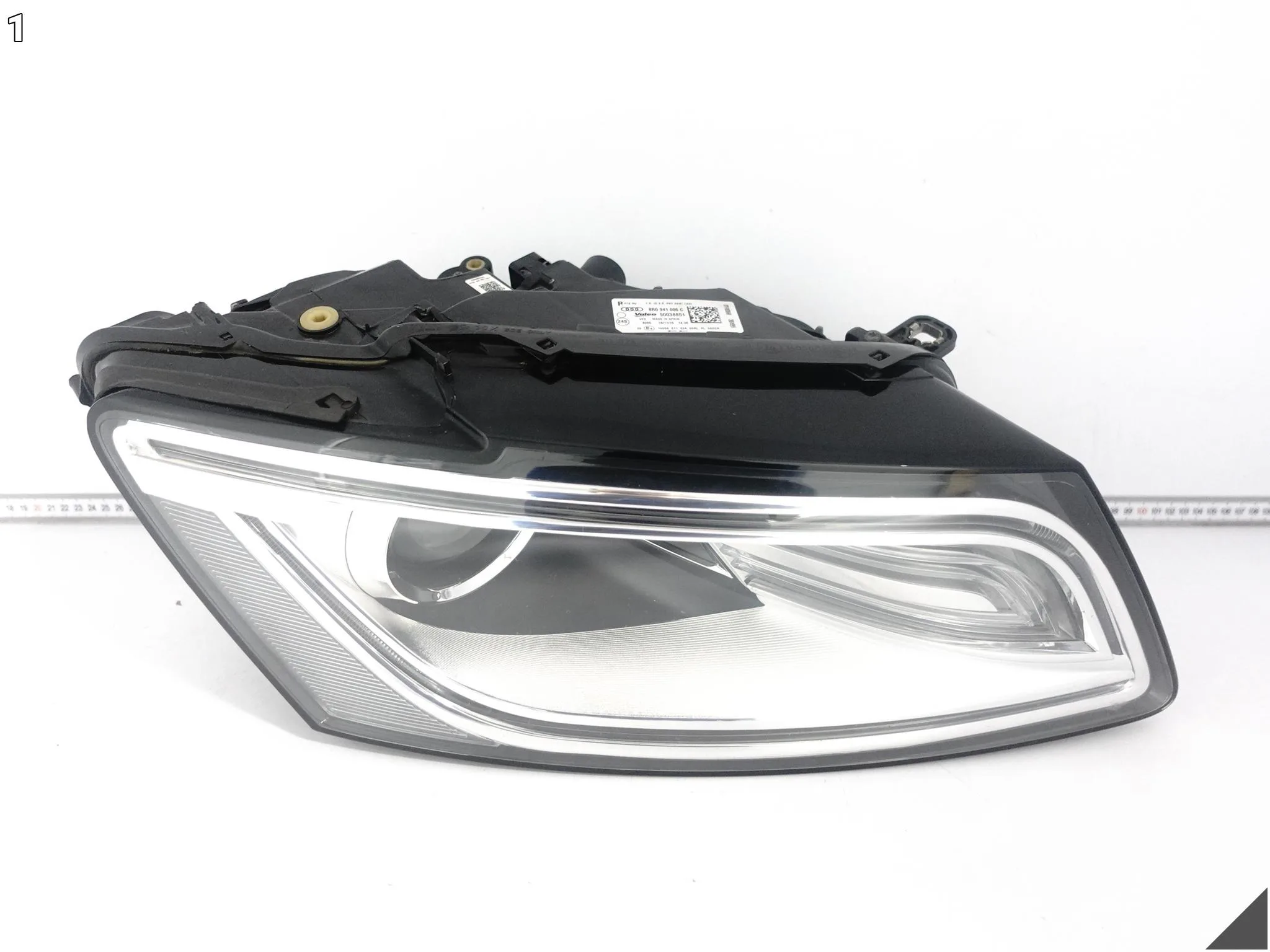 AUDI Q5 SQ5 8R0 LIFT 12-16 LAMPA NIESKRĘTNY XENON + LED PRAWA PRZÓD EUROPA AUDI Q5 SQ5 8R0 LIFT 12-16 LAMPA NIESKRĘTNY XENON + LED PRAWA PRZÓD EUROPA - obrazek 2
