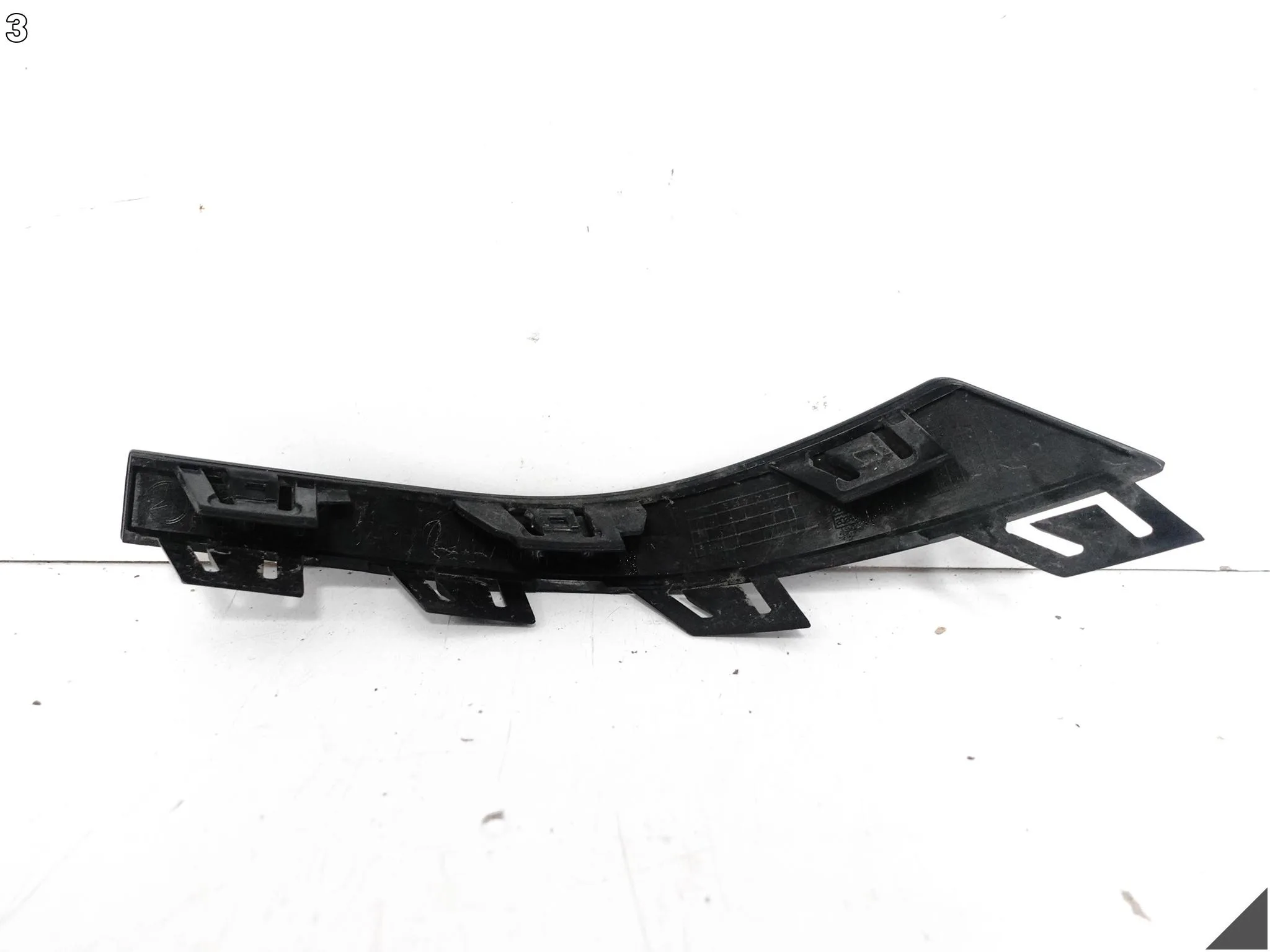 MERCEDES C-KLASA W206 S206 AMG 21- LISTWA SPOILER W ZDERZAKA TYŁ PRAWA MERCEDES C-KLASA W206 S206 AMG 21- LISTWA SPOILER W ZDERZAKA TYŁ PRAWA - obrazek 4