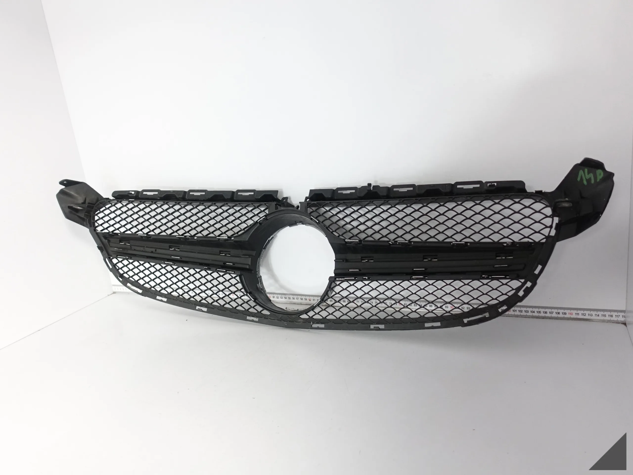 MERCEDES C-KLASA W205 AMG C63 GRILL PRZÓD MERCEDES C-KLASA W205 AMG C63 GRILL PRZÓD - obrazek 12