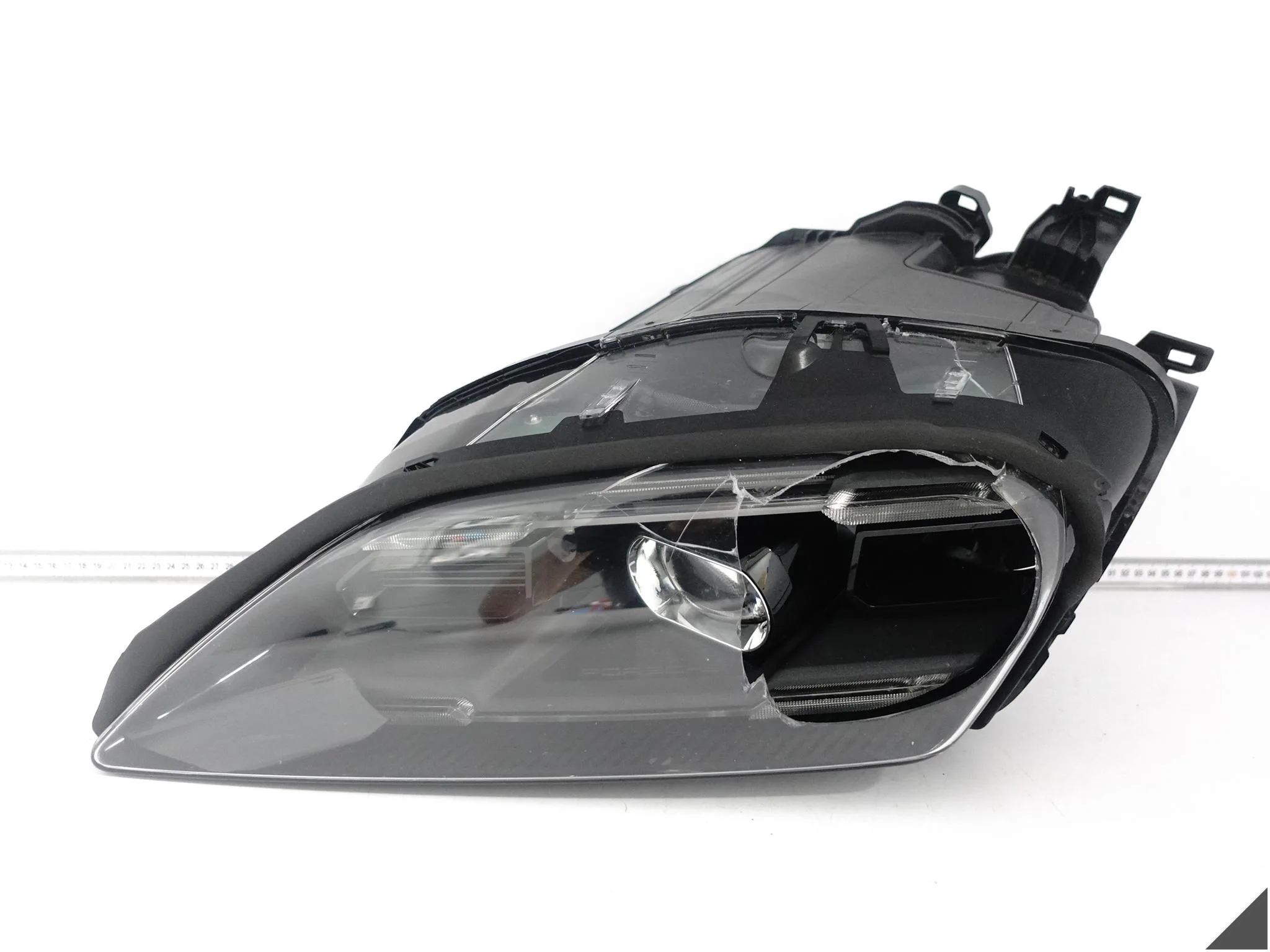 PORSCHE TAYCAN 9J1 LIFT 24- LAMPA HEADLIGHT FULL LED LEWA PRZÓD EUROPA PORSCHE TAYCAN 9J1 LIFT 24- LAMPA HEADLIGHT FULL LED LEWA PRZÓD EUROPA