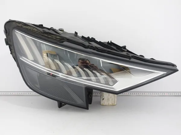 AUDI Q8 SQ8 4M8 18-23 LAMPA MATRIX FULL LED PRAWA PRZÓD EUROPA