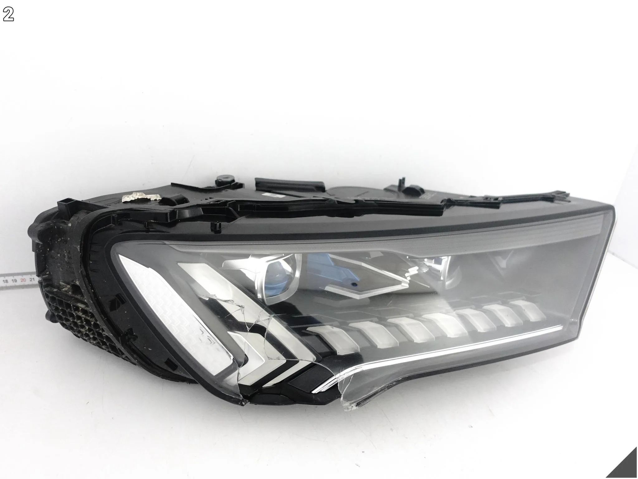 AUDI Q7 SQ7 II 4M0 LIFT 19-24 LAMPA LASER FULL LED PRAWA PRZÓD EUROPA AUDI Q7 SQ7 II 4M0 LIFT 19-24 LAMPA LASER FULL LED PRAWA PRZÓD EUROPA - obrazek 3