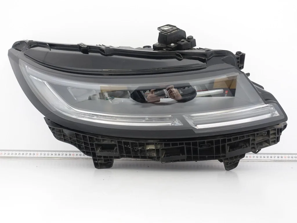 RANGE ROVER SPORT III 3 L461 23MY 22- LAMPA PRAWA FULL LED PIXEL EUROPA RANGE ROVER SPORT III 3 L461 23MY 22- LAMPA PRAWA FULL LED PIXEL EUROPA