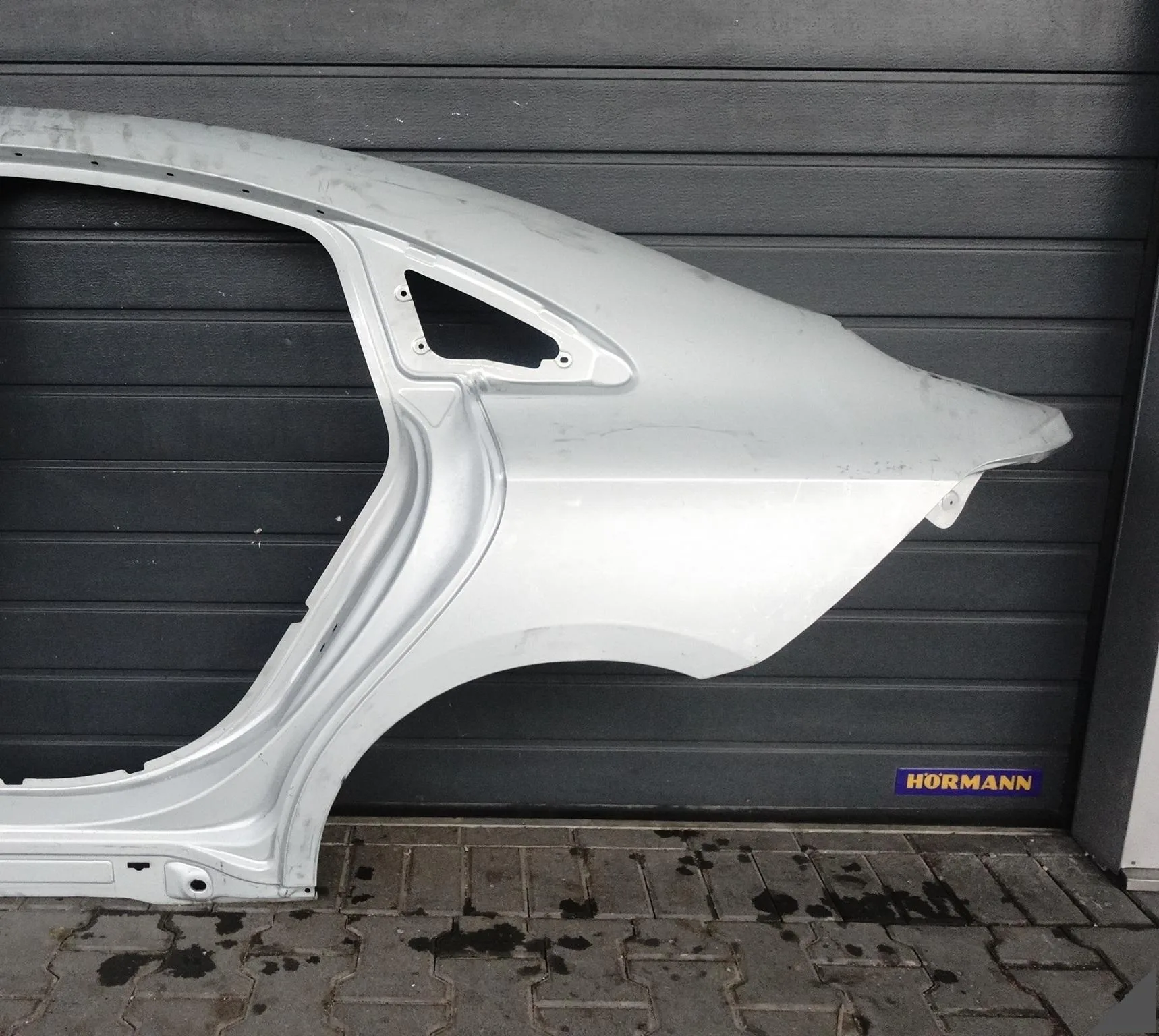 MERCEDES CLA C174 C178 25- COUPE BŁOTNIK POSZYCIE PRÓG DACH LEWY TYŁ MERCEDES CLA C174 C178 25- COUPE BŁOTNIK POSZYCIE PRÓG DACH LEWY TYŁ