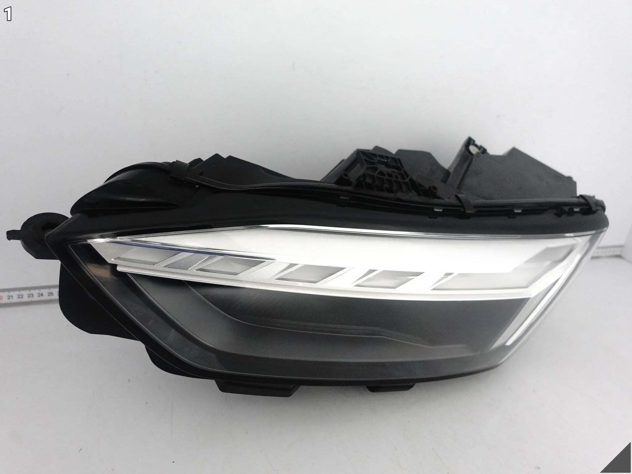 AUDI A5 S5 8W6 F5 B9 LIFT 19-24 LAMPA FULL LED MATRIX LEWA PRZÓD EUROPA AUDI A5 S5 8W6 F5 B9 LIFT 19-24 LAMPA FULL LED MATRIX LEWA PRZÓD EUROPA - obrazek 2